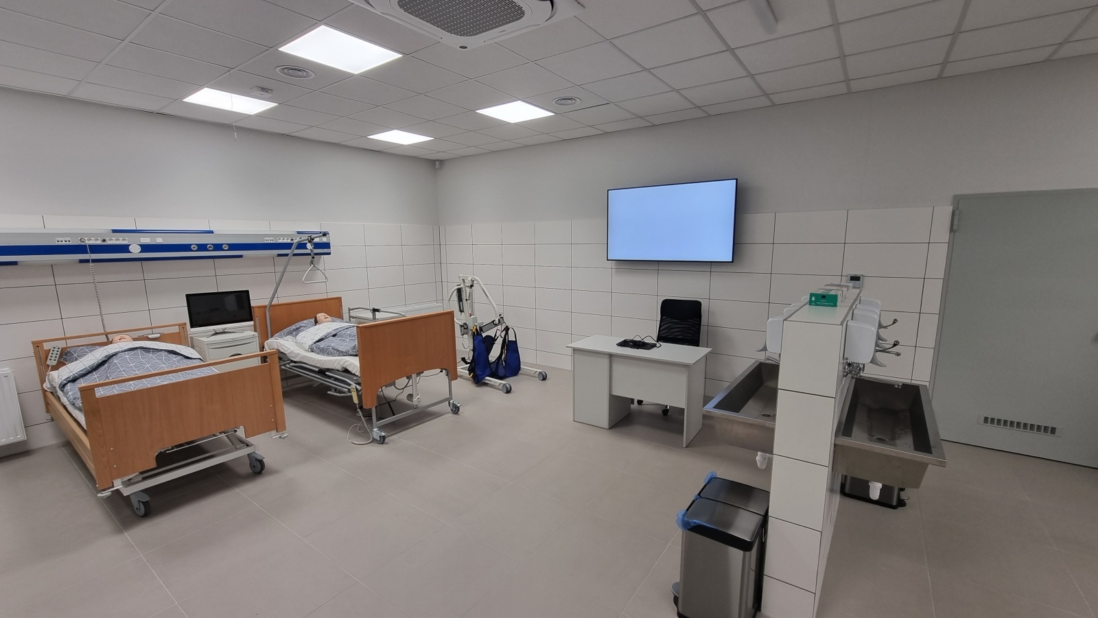 Zdjęcie w galerii na portalu naszwodzislaw.com: Nigdy nie jest za późno, aby studiować: Akademia Nauk Stosowanych w Raciborzu czeka na Ciebie! wiadomości z regionu