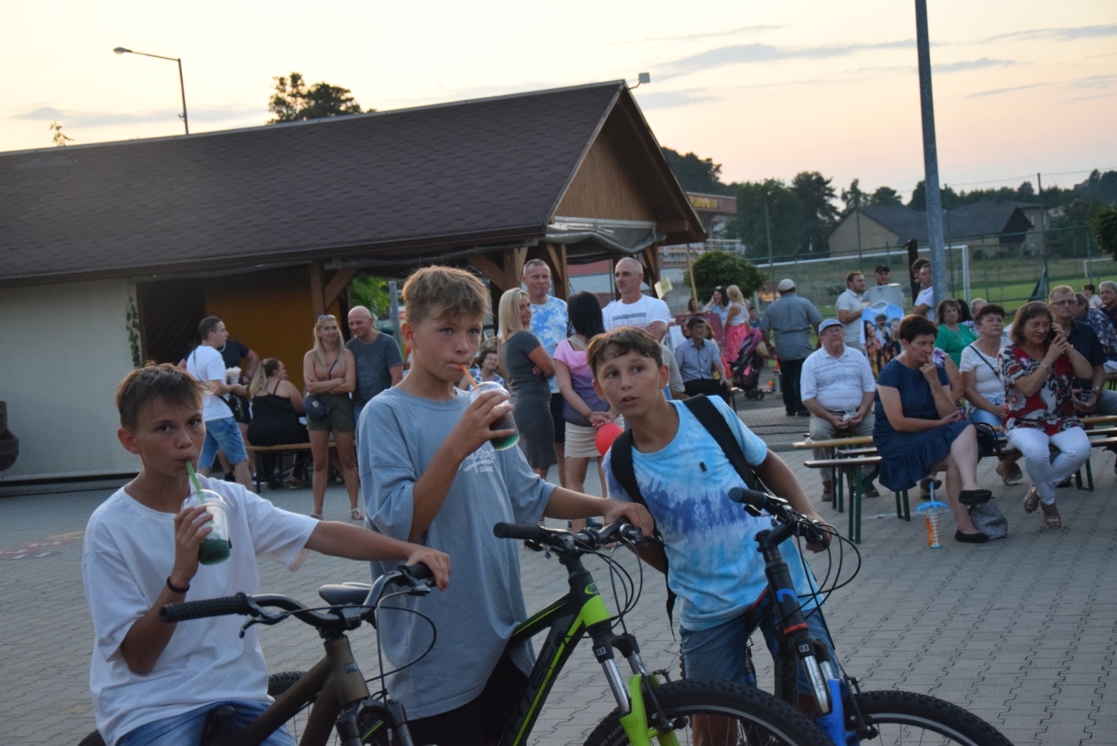 Zdjęcie w galerii na portalu naszwodzislaw.com: Sąsiedzka integracja w Połomi pełna atrakcji [FOTO] wiadomości z regionu