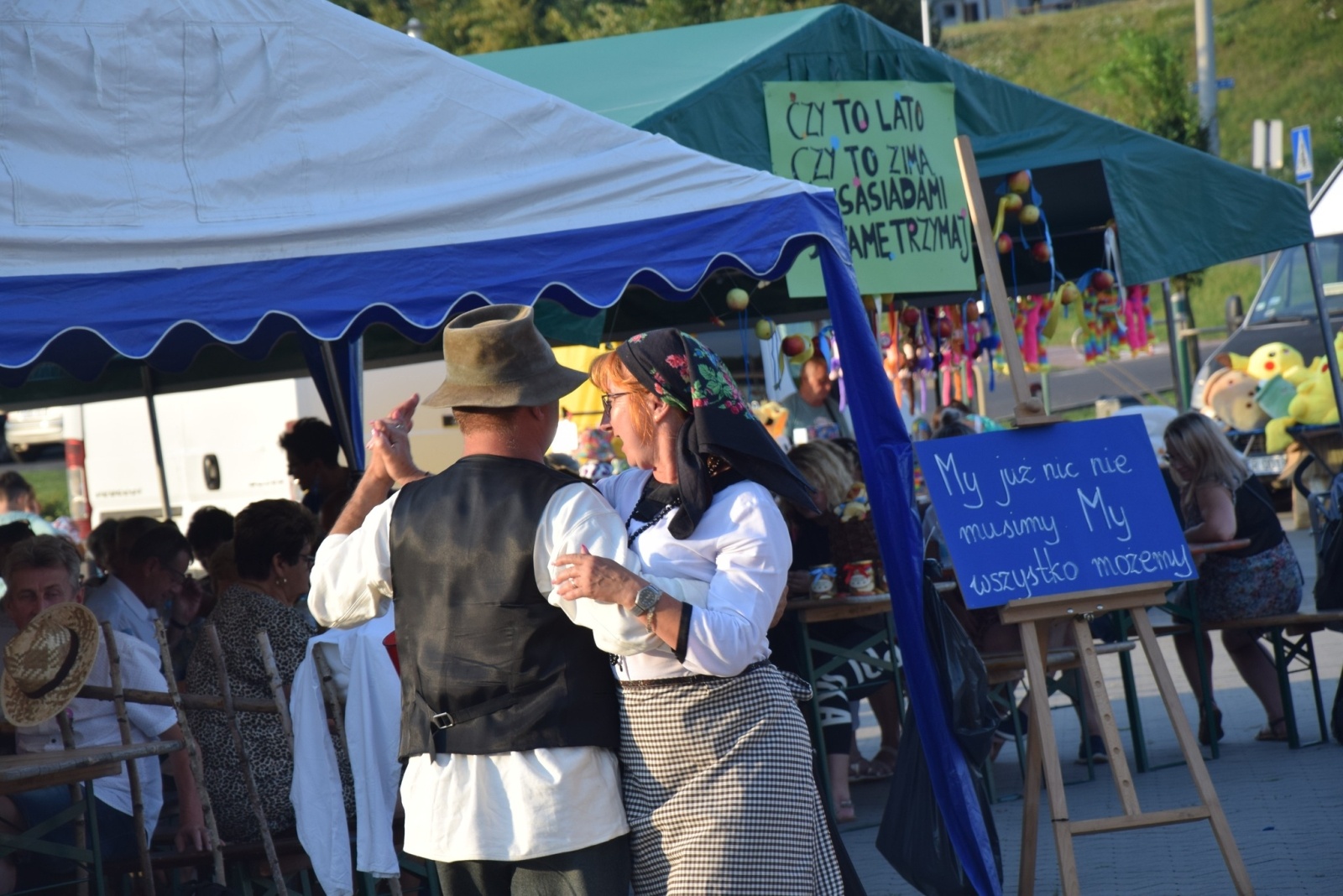 Zdjęcie w galerii na portalu naszwodzislaw.com: Sąsiedzka integracja w Połomi pełna atrakcji [FOTO] wiadomości z regionu