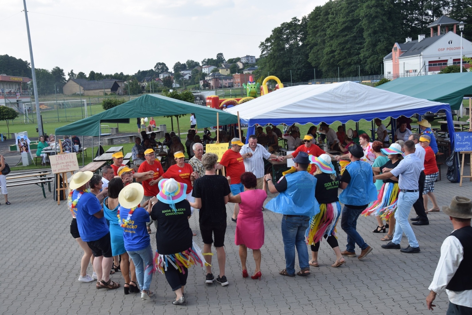 Zdjęcie w galerii na portalu naszwodzislaw.com: Sąsiedzka integracja w Połomi pełna atrakcji [FOTO] wiadomości z regionu