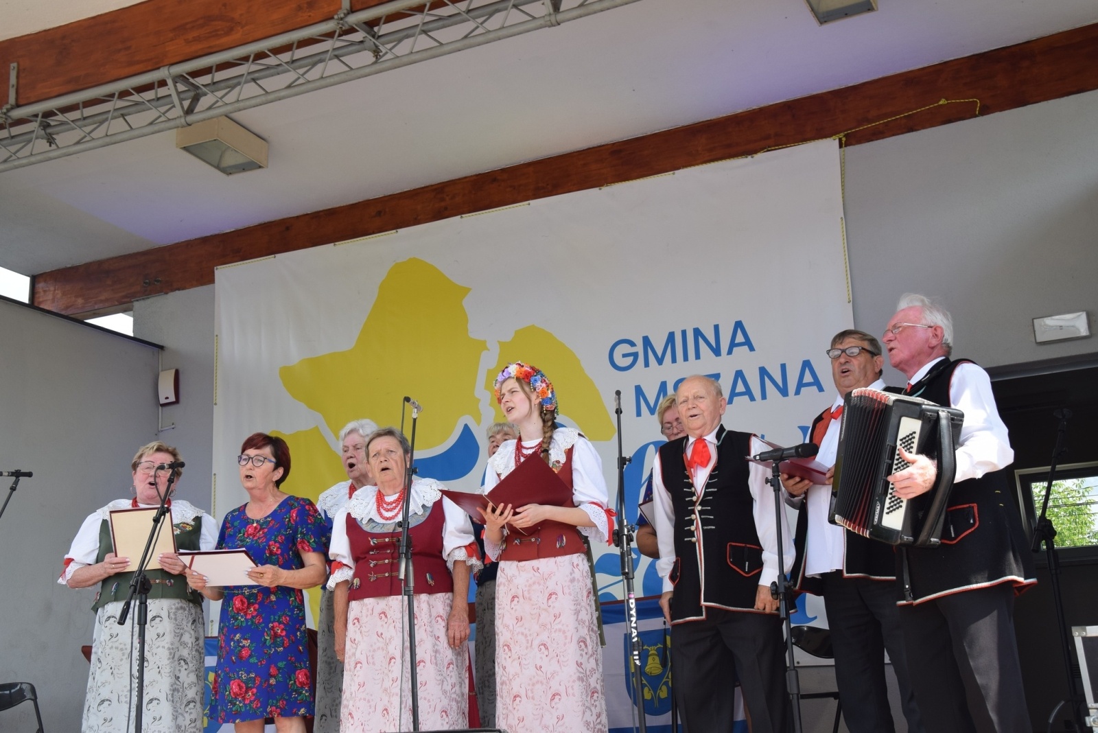 Zdjęcie w galerii na portalu naszwodzislaw.com: Sąsiedzka integracja w Połomi pełna atrakcji [FOTO] wiadomości z regionu