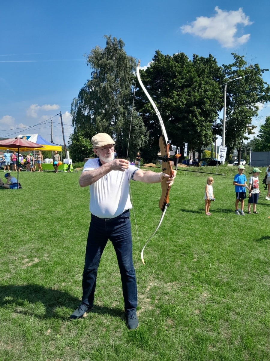 Zdjęcie w galerii na portalu naszwodzislaw.com: Kto miał najlepsze oko? Łucznicy walczyli o statuetki wiadomości z regionu