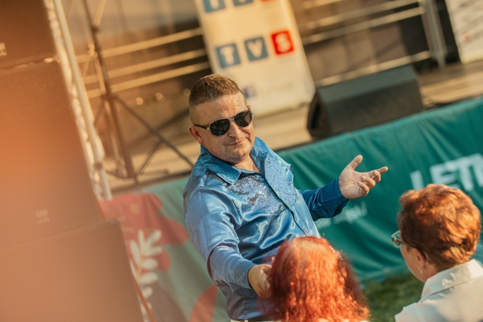 Zdjęcie w galerii na portalu naszwodzislaw.com: Golden Mix i Flipper Duo w ramach Letniego Muzykowania [FOTO] wiadomości z regionu