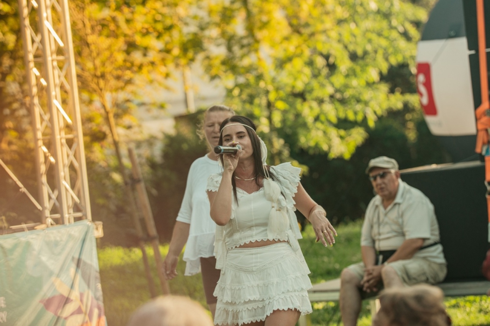 Zdjęcie w galerii na portalu naszwodzislaw.com: Golden Mix i Flipper Duo w ramach Letniego Muzykowania [FOTO] wiadomości z regionu