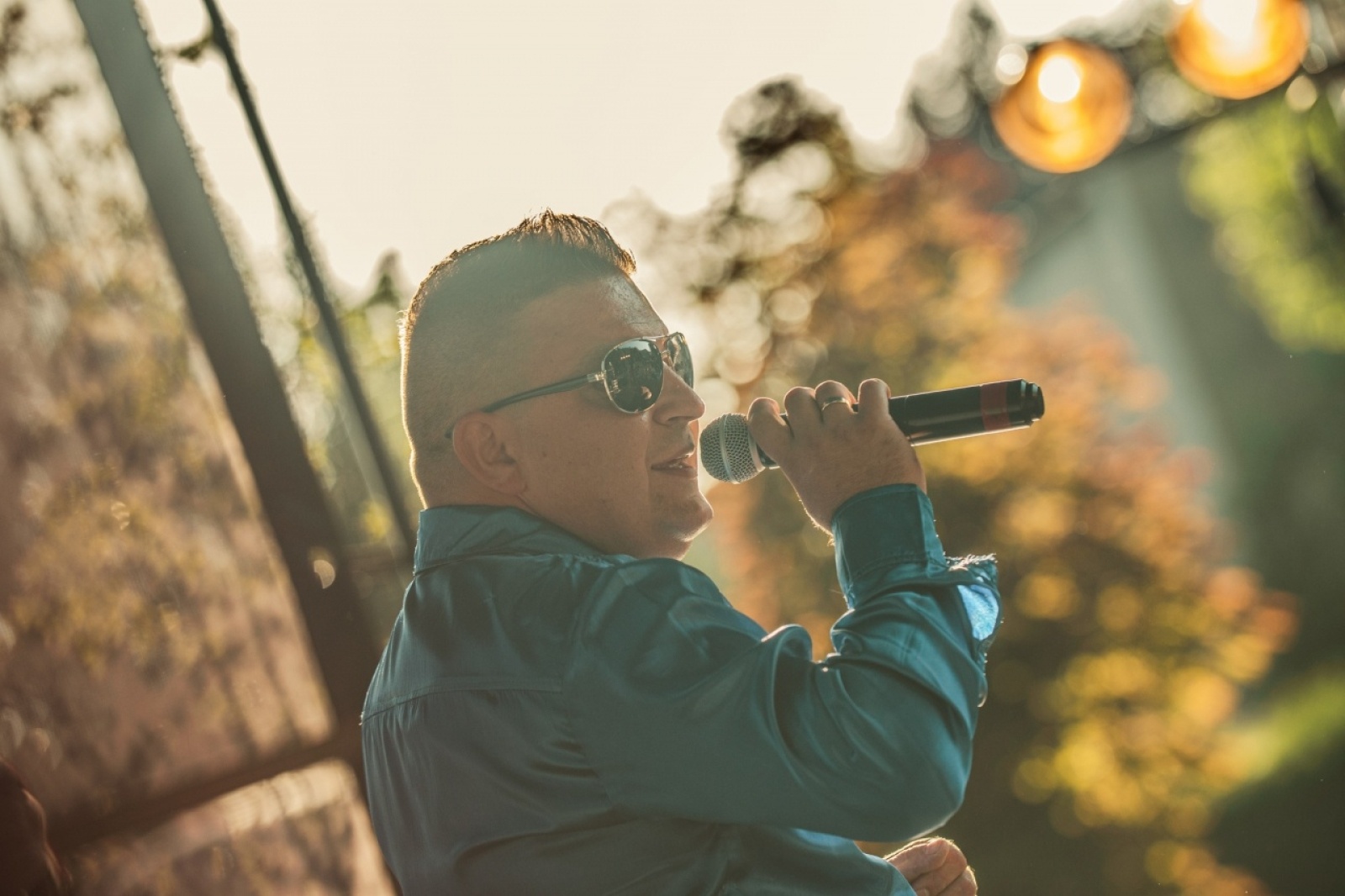 Zdjęcie w galerii na portalu naszwodzislaw.com: Golden Mix i Flipper Duo w ramach Letniego Muzykowania [FOTO] wiadomości z regionu