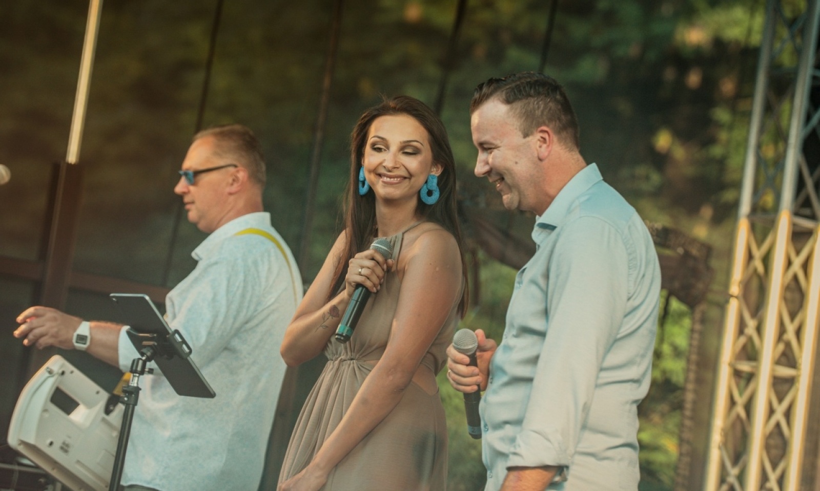 Zdjęcie w galerii na portalu naszwodzislaw.com: Golden Mix i Flipper Duo w ramach Letniego Muzykowania [FOTO] wiadomości z regionu