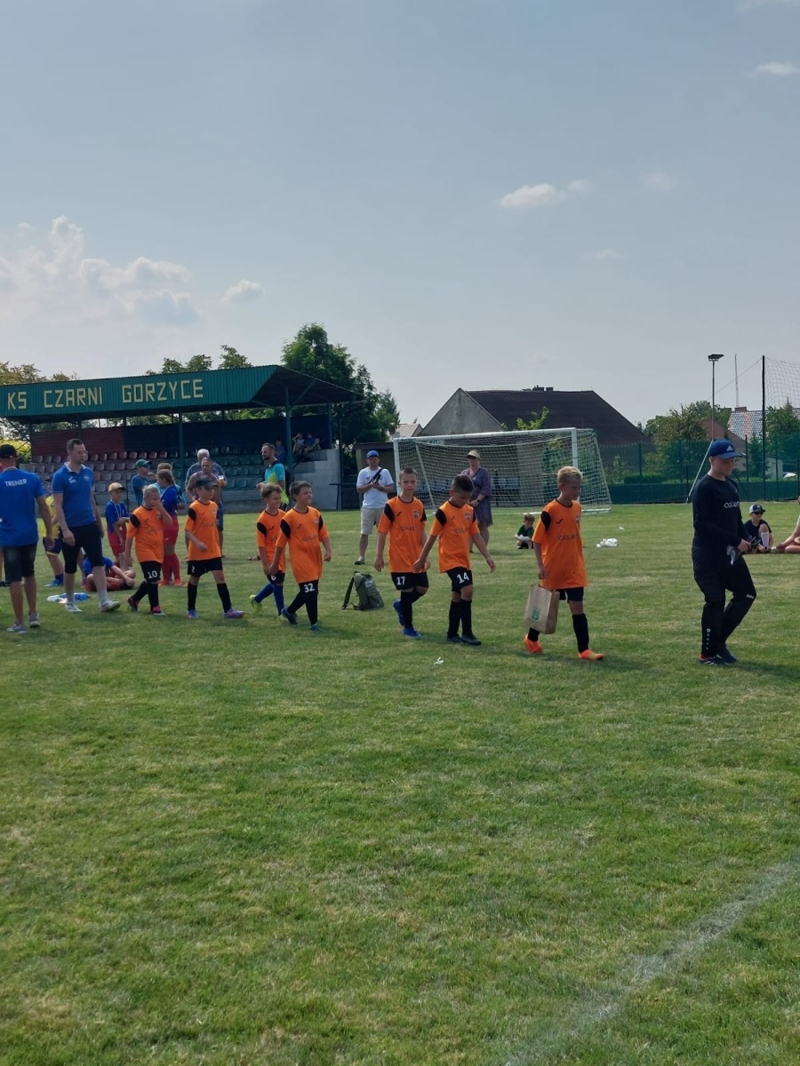 Zdjęcie w galerii na portalu naszwodzislaw.com: Piłkarska rywalizacja w Gorzycach. Czarni Gorzyce i FC Hlucin najlepsi [FOTO] wiadomości z regionu