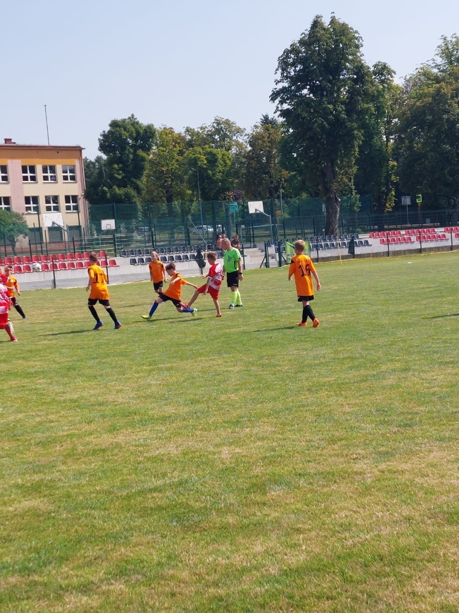 Zdjęcie w galerii na portalu naszwodzislaw.com: Piłkarska rywalizacja w Gorzycach. Czarni Gorzyce i FC Hlucin najlepsi [FOTO] wiadomości z regionu