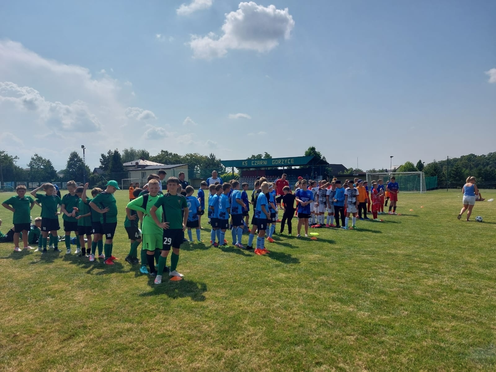 Zdjęcie w galerii na portalu naszwodzislaw.com: Piłkarska rywalizacja w Gorzycach. Czarni Gorzyce i FC Hlucin najlepsi [FOTO] wiadomości z regionu