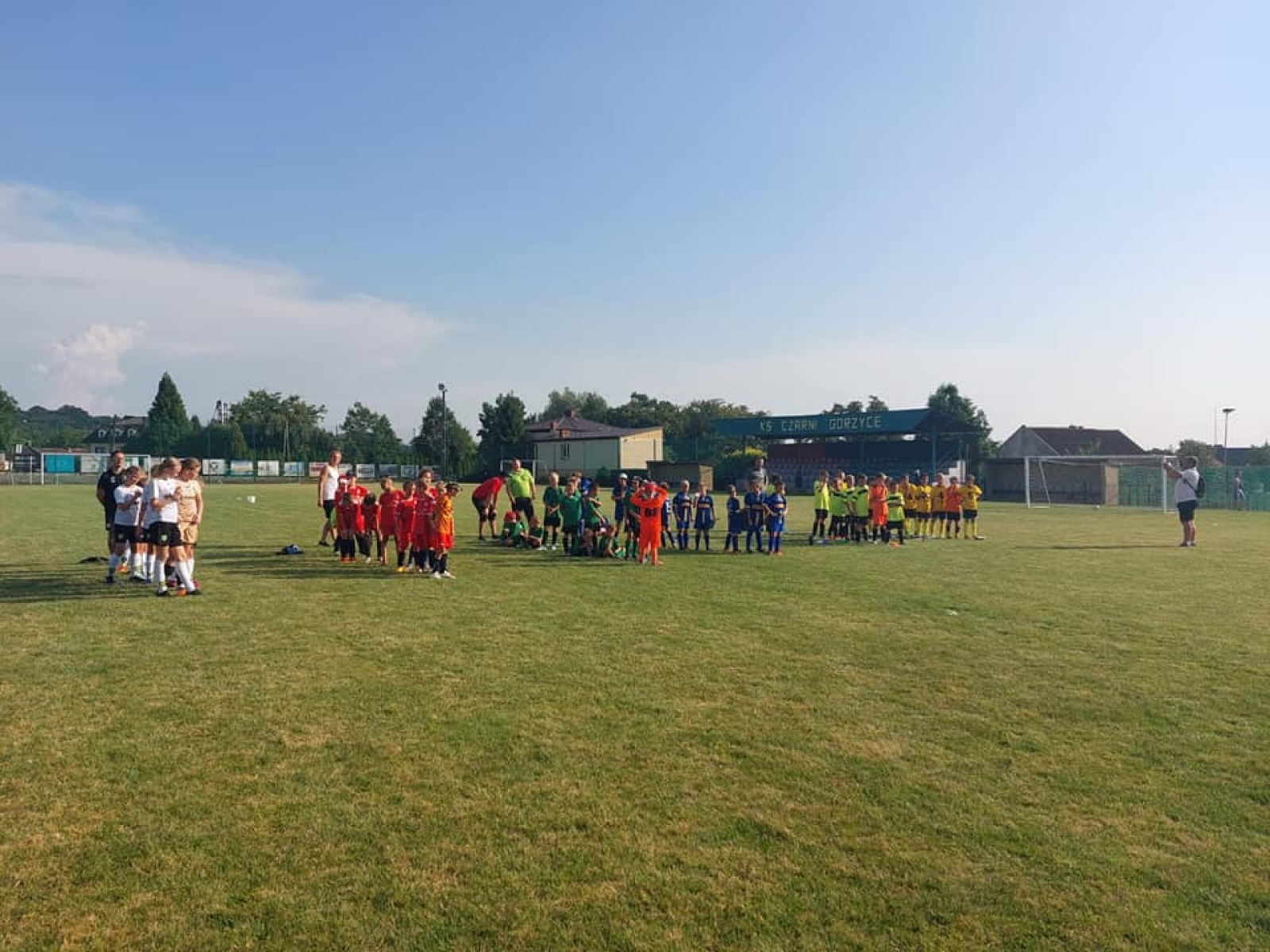 Zdjęcie w galerii na portalu naszwodzislaw.com: Piłkarska rywalizacja w Gorzycach. Czarni Gorzyce i FC Hlucin najlepsi [FOTO] wiadomości z regionu