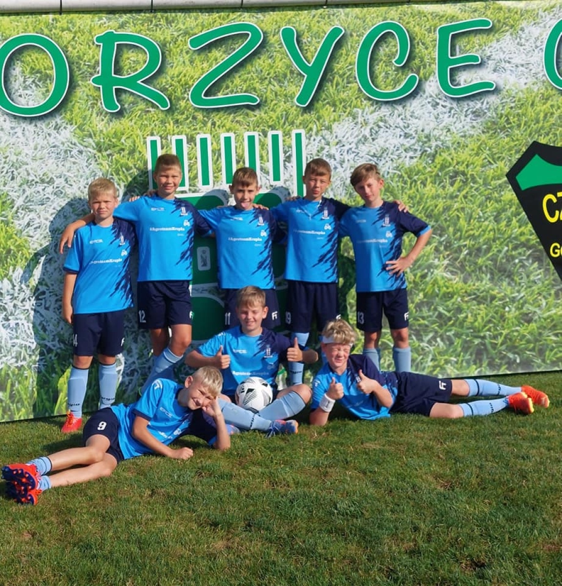 Zdjęcie w galerii na portalu naszwodzislaw.com: Piłkarska rywalizacja w Gorzycach. Czarni Gorzyce i FC Hlucin najlepsi [FOTO] wiadomości z regionu