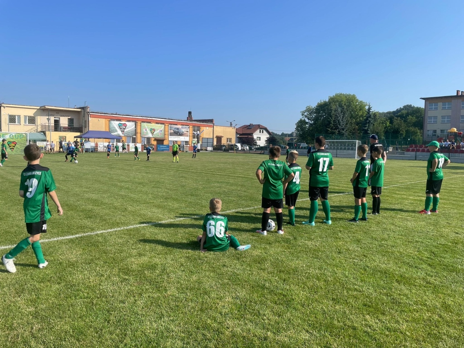 Zdjęcie w galerii na portalu naszwodzislaw.com: Piłkarska rywalizacja w Gorzycach. Czarni Gorzyce i FC Hlucin najlepsi [FOTO] wiadomości z regionu