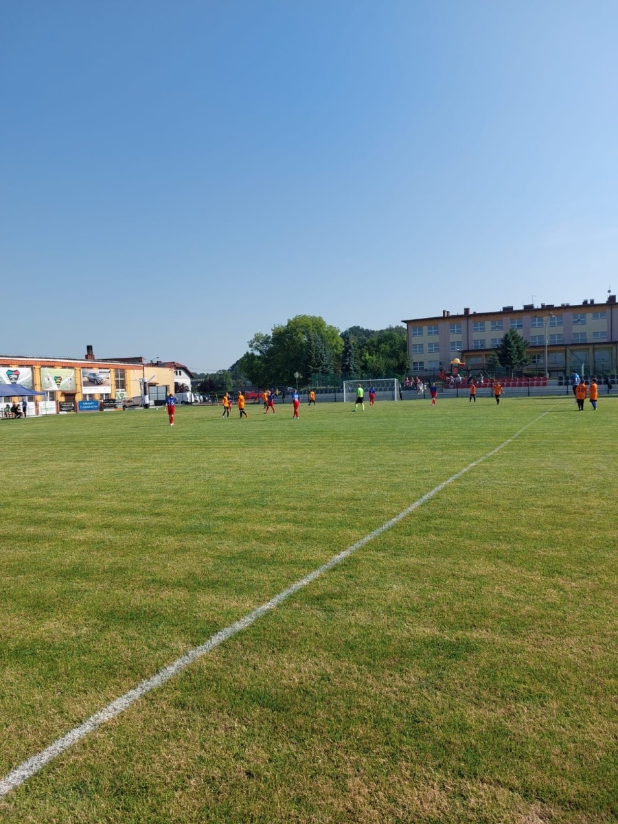 Zdjęcie w galerii na portalu naszwodzislaw.com: Piłkarska rywalizacja w Gorzycach. Czarni Gorzyce i FC Hlucin najlepsi [FOTO] wiadomości z regionu