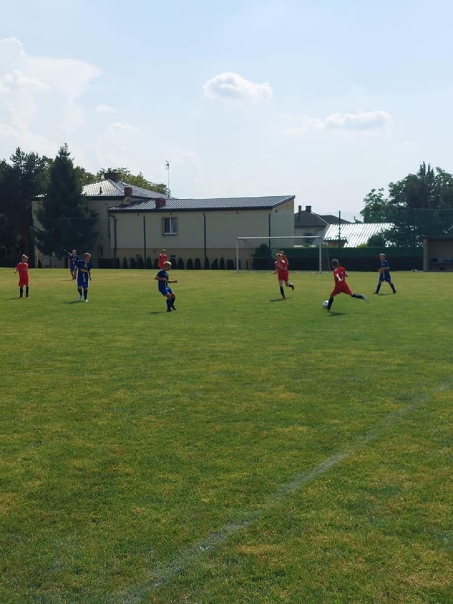 Zdjęcie w galerii na portalu naszwodzislaw.com: Piłkarska rywalizacja w Gorzycach. Czarni Gorzyce i FC Hlucin najlepsi [FOTO] wiadomości z regionu