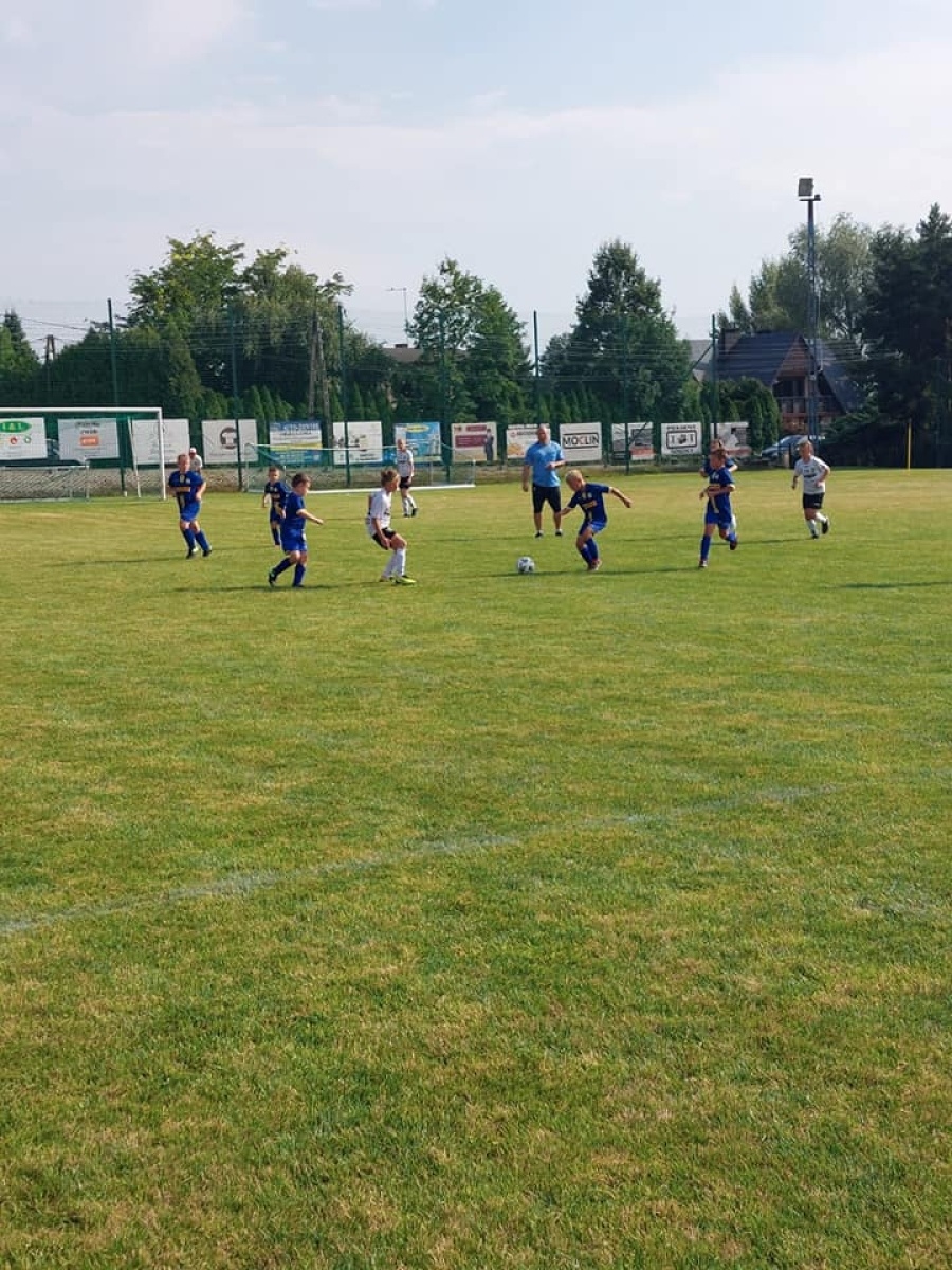 Zdjęcie w galerii na portalu naszwodzislaw.com: Piłkarska rywalizacja w Gorzycach. Czarni Gorzyce i FC Hlucin najlepsi [FOTO] wiadomości z regionu