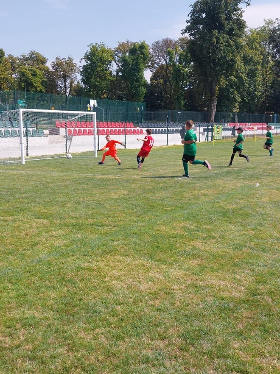 Zdjęcie w galerii na portalu naszwodzislaw.com: Piłkarska rywalizacja w Gorzycach. Czarni Gorzyce i FC Hlucin najlepsi [FOTO] wiadomości z regionu