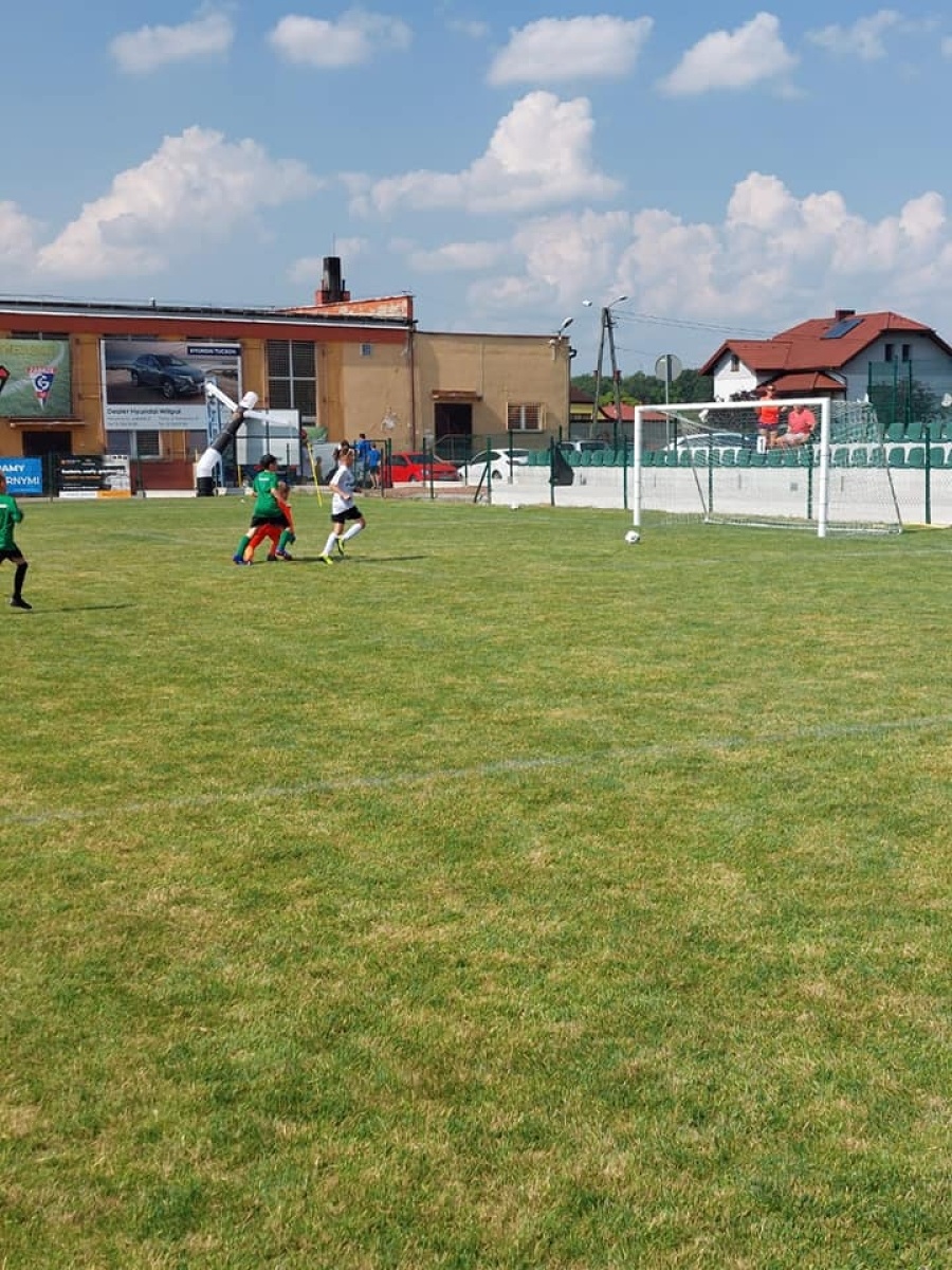 Zdjęcie w galerii na portalu naszwodzislaw.com: Piłkarska rywalizacja w Gorzycach. Czarni Gorzyce i FC Hlucin najlepsi [FOTO] wiadomości z regionu