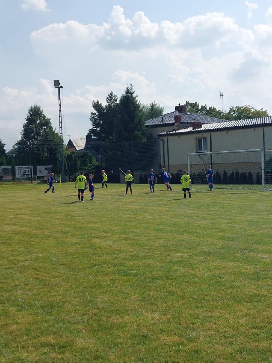 Zdjęcie w galerii na portalu naszwodzislaw.com: Piłkarska rywalizacja w Gorzycach. Czarni Gorzyce i FC Hlucin najlepsi [FOTO] wiadomości z regionu