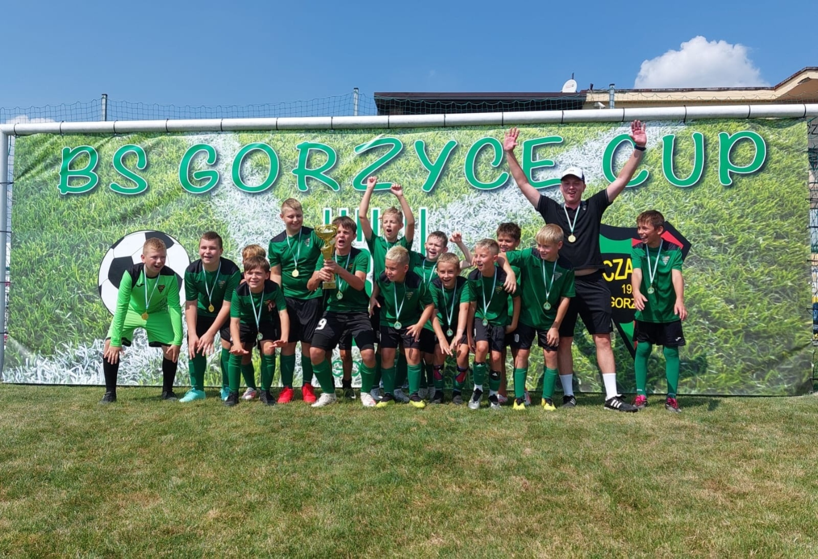 Zdjęcie w galerii na portalu naszwodzislaw.com: Piłkarska rywalizacja w Gorzycach. Czarni Gorzyce i FC Hlucin najlepsi [FOTO] wiadomości z regionu