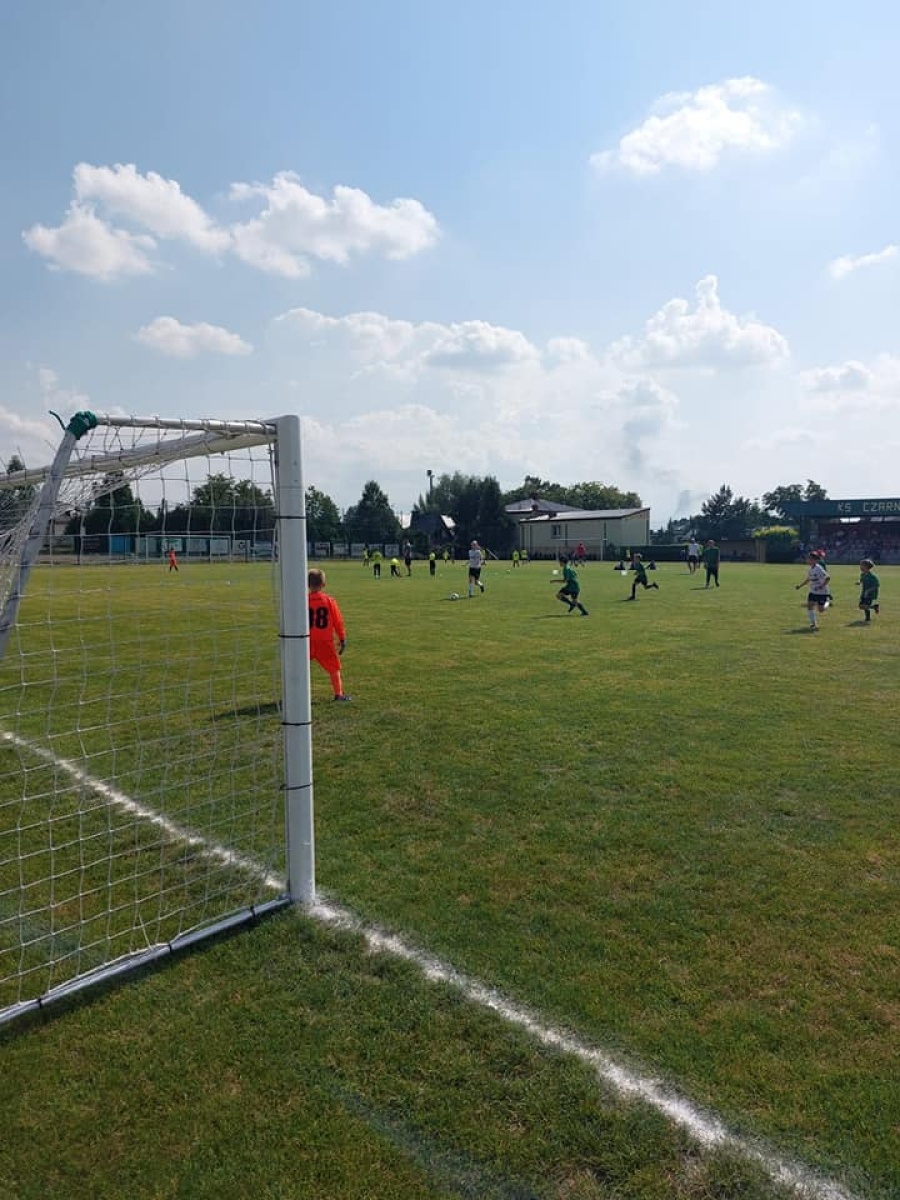 Zdjęcie w galerii na portalu naszwodzislaw.com: Piłkarska rywalizacja w Gorzycach. Czarni Gorzyce i FC Hlucin najlepsi [FOTO] wiadomości z regionu