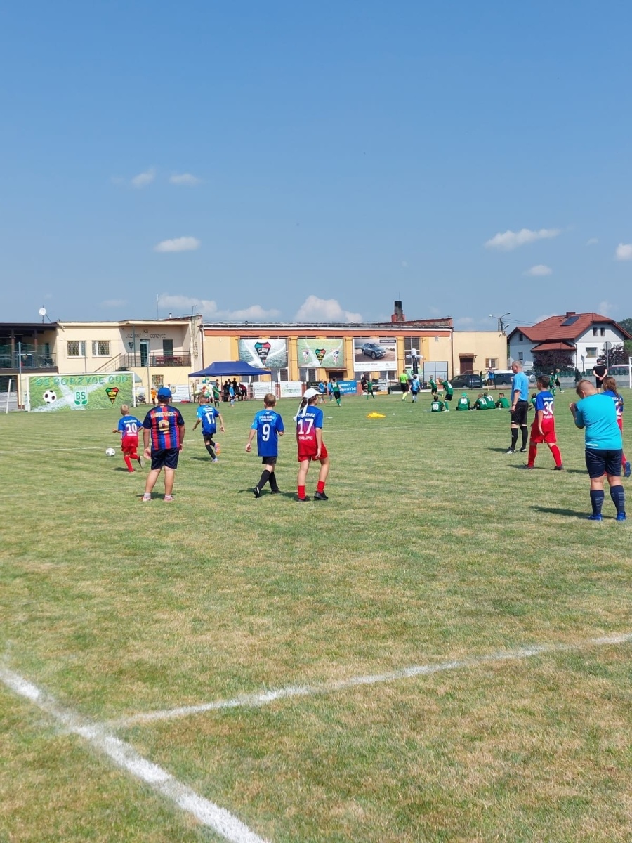 Zdjęcie w galerii na portalu naszwodzislaw.com: Piłkarska rywalizacja w Gorzycach. Czarni Gorzyce i FC Hlucin najlepsi [FOTO] wiadomości z regionu
