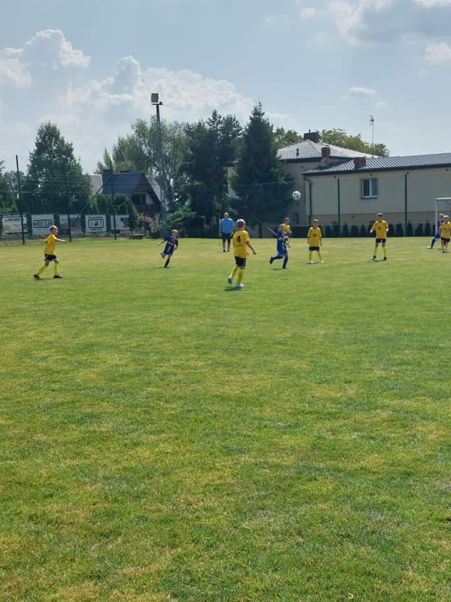 Zdjęcie w galerii na portalu naszwodzislaw.com: Piłkarska rywalizacja w Gorzycach. Czarni Gorzyce i FC Hlucin najlepsi [FOTO] wiadomości z regionu