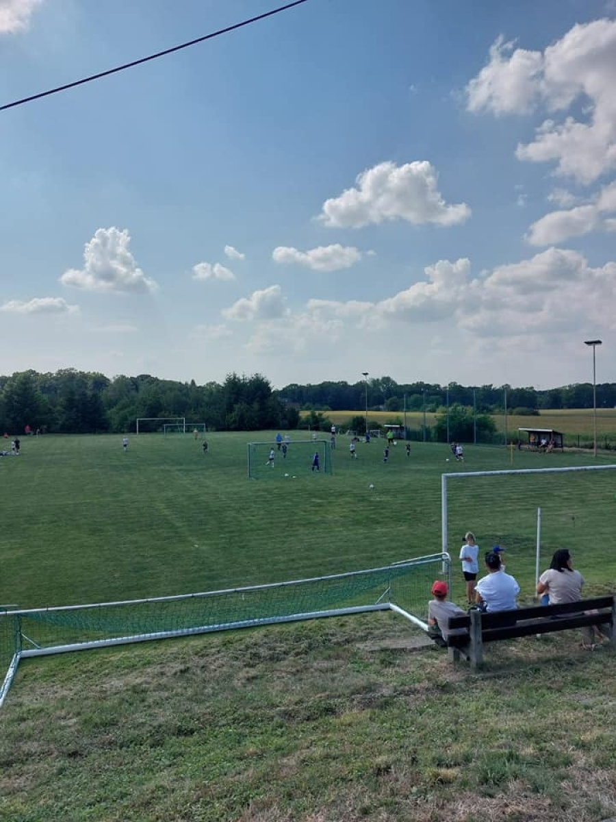 Zdjęcie w galerii na portalu naszwodzislaw.com: Piłkarska rywalizacja w Gorzycach. Czarni Gorzyce i FC Hlucin najlepsi [FOTO] wiadomości z regionu