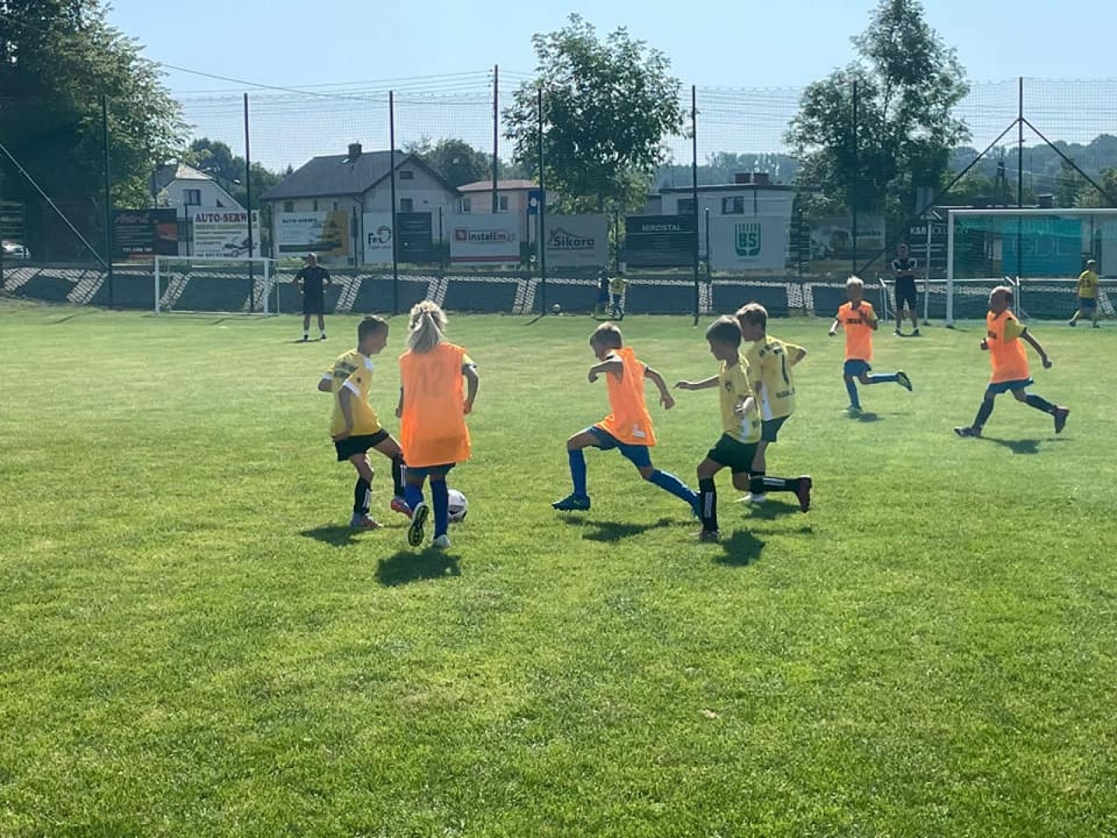 Zdjęcie w galerii na portalu naszwodzislaw.com: Piłkarska rywalizacja w Gorzycach. Czarni Gorzyce i FC Hlucin najlepsi [FOTO] wiadomości z regionu