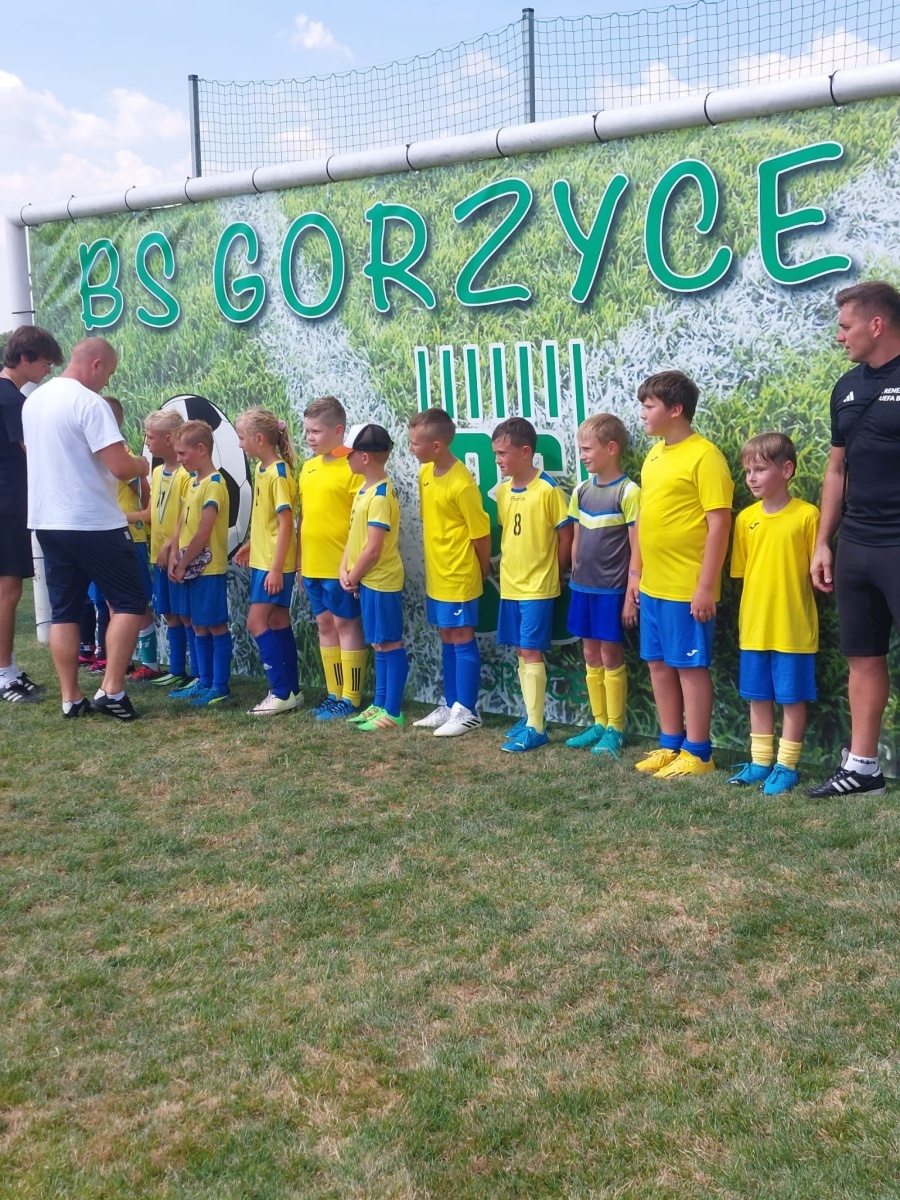Zdjęcie w galerii na portalu naszwodzislaw.com: Piłkarska rywalizacja w Gorzycach. Czarni Gorzyce i FC Hlucin najlepsi [FOTO] wiadomości z regionu