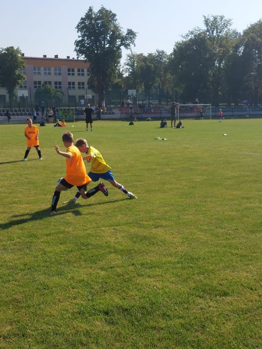 Zdjęcie w galerii na portalu naszwodzislaw.com: Piłkarska rywalizacja w Gorzycach. Czarni Gorzyce i FC Hlucin najlepsi [FOTO] wiadomości z regionu