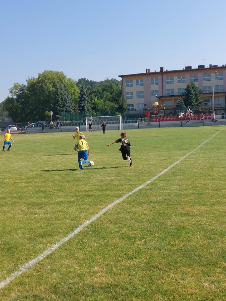 Zdjęcie w galerii na portalu naszwodzislaw.com: Piłkarska rywalizacja w Gorzycach. Czarni Gorzyce i FC Hlucin najlepsi [FOTO] wiadomości z regionu