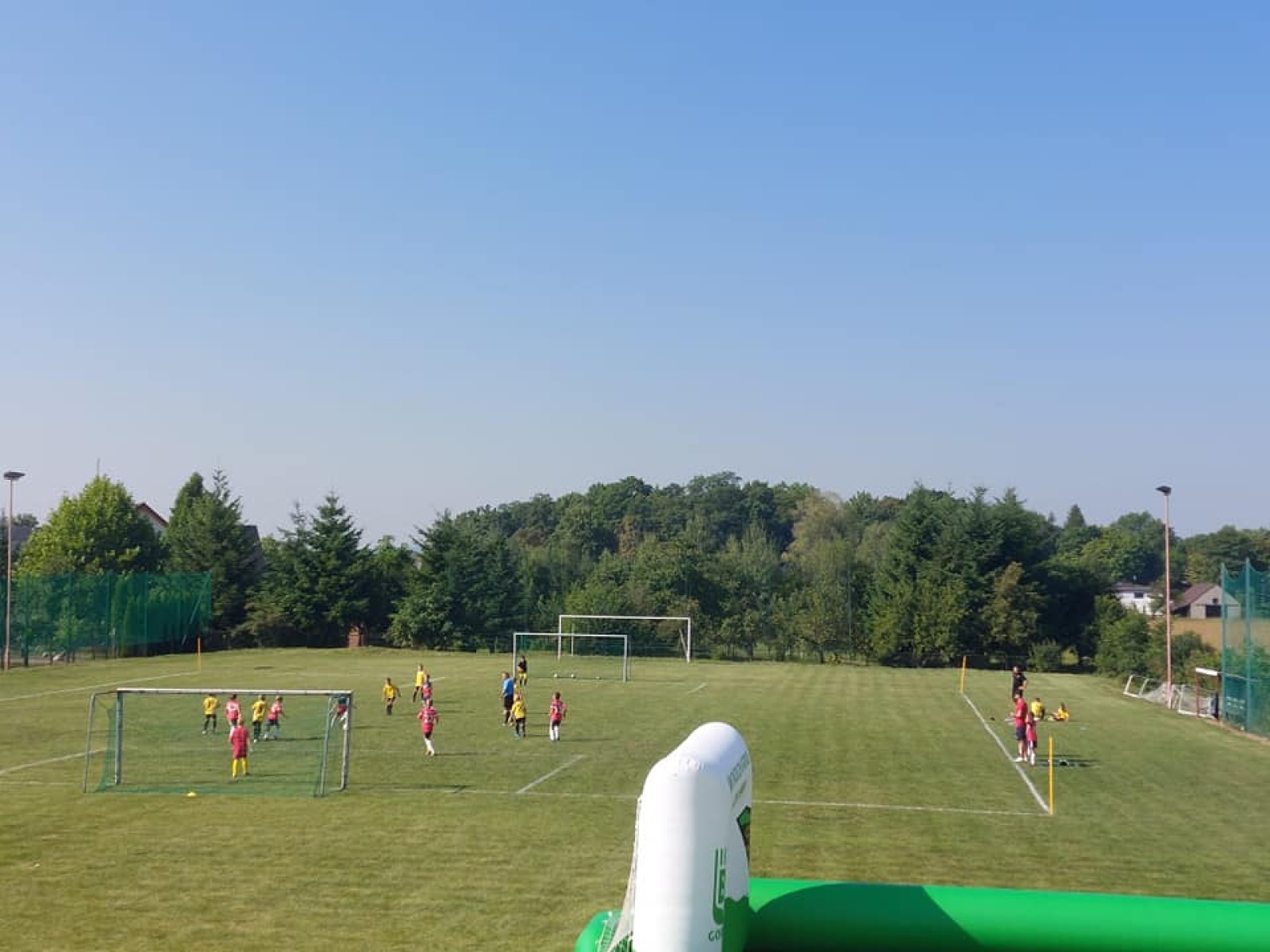 Zdjęcie w galerii na portalu naszwodzislaw.com: Piłkarska rywalizacja w Gorzycach. Czarni Gorzyce i FC Hlucin najlepsi [FOTO] wiadomości z regionu