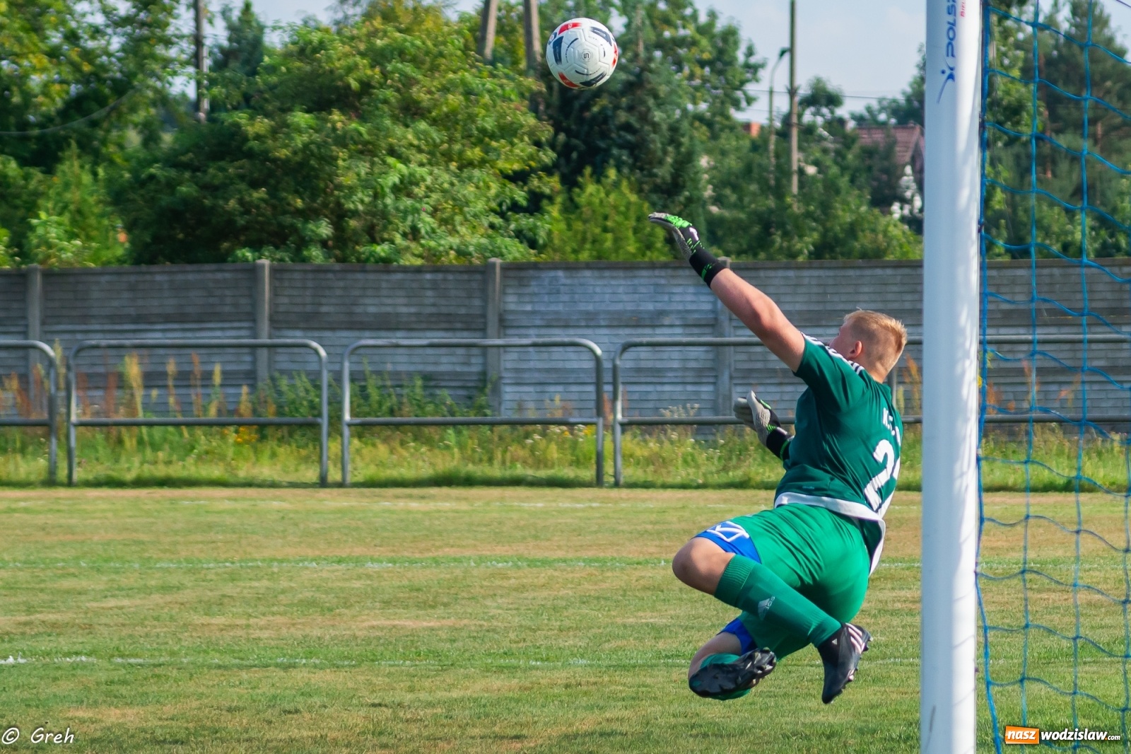 Zdjęcie w galerii na portalu naszwodzislaw.com: B klasa. Quo vadis Naprzód Zawada? [FOTO] wiadomości z regionu
