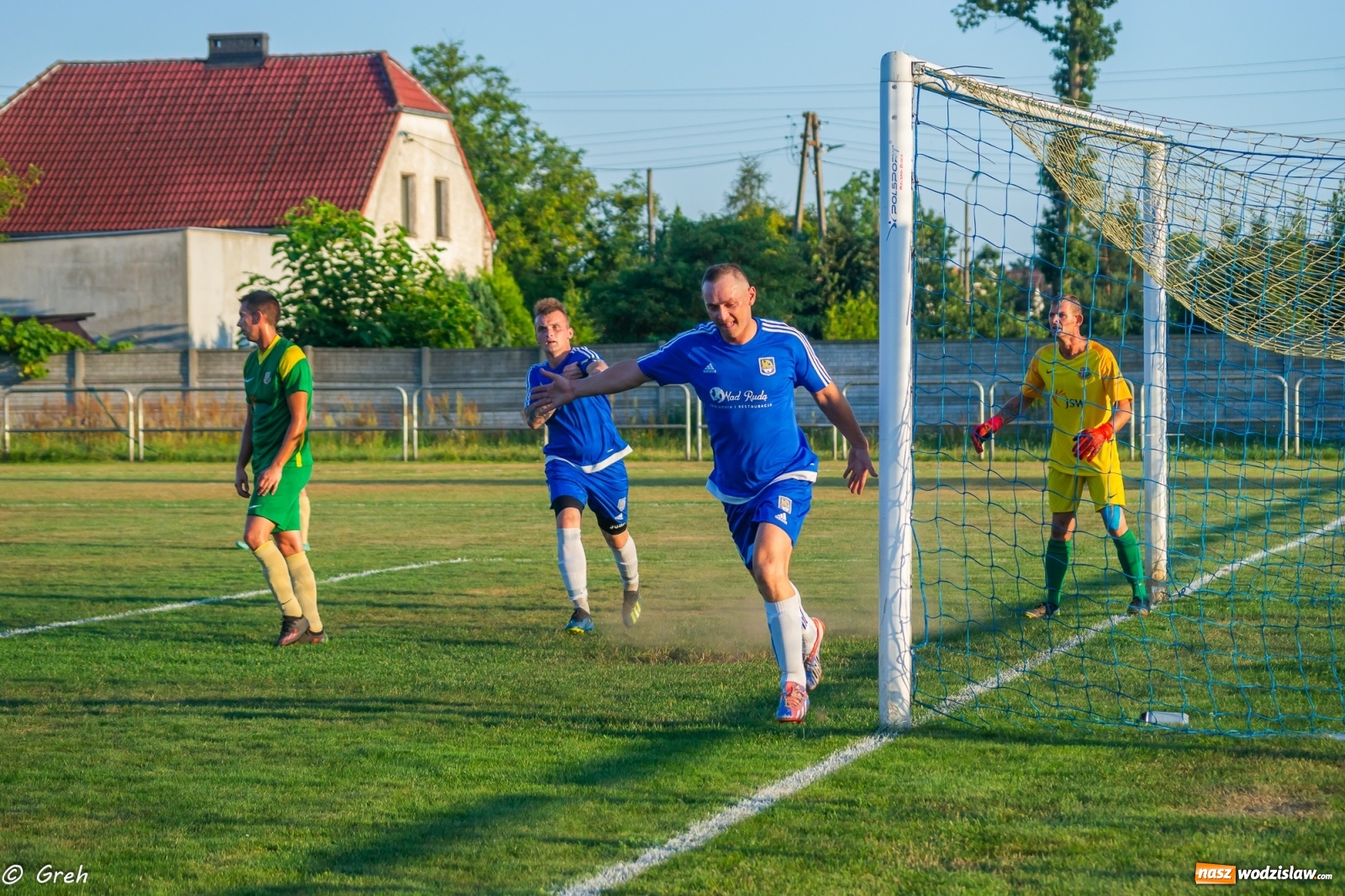 Zdjęcie w galerii na portalu naszwodzislaw.com: B klasa. Quo vadis Naprzód Zawada? [FOTO] wiadomości z regionu