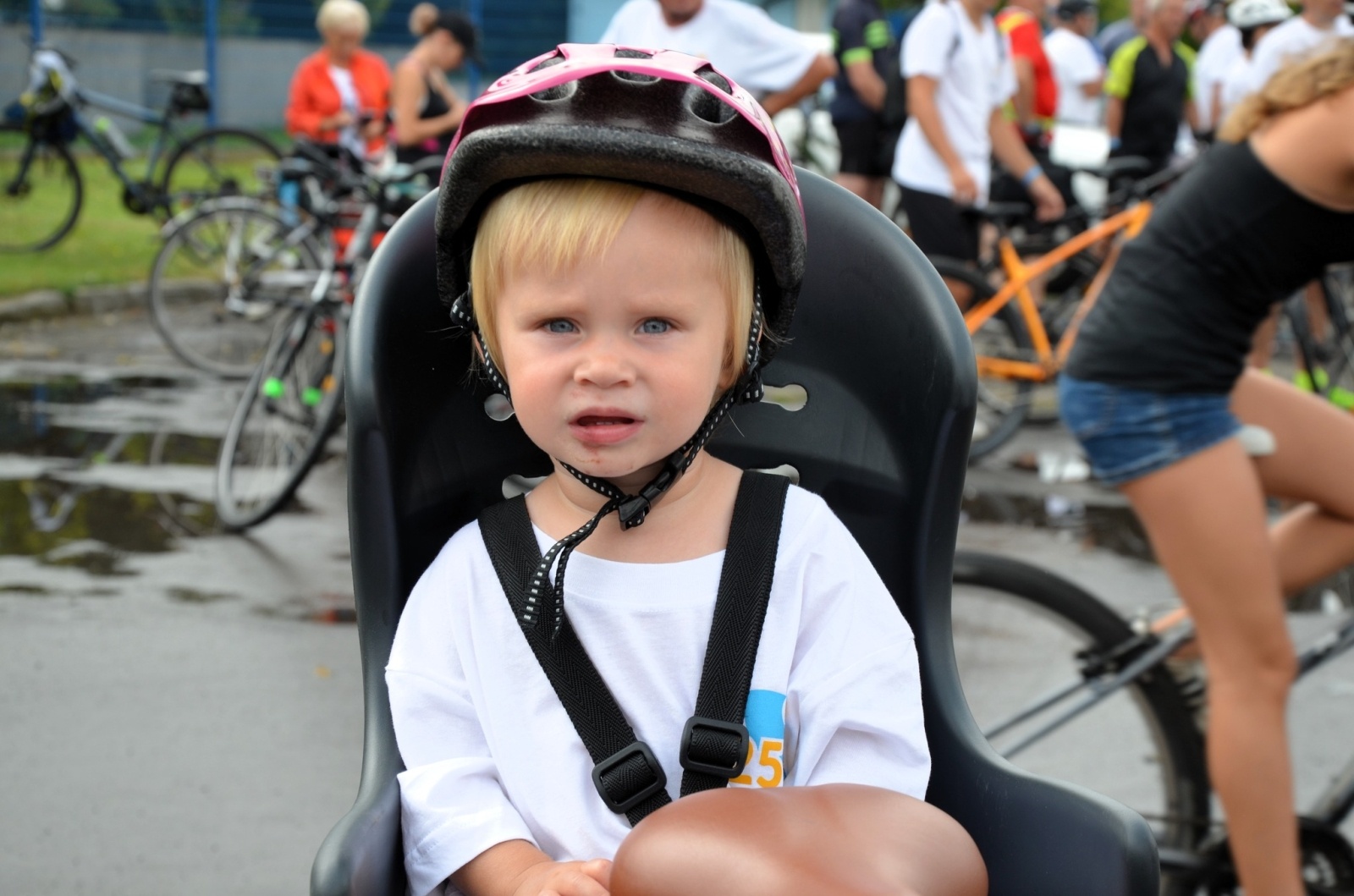 Zdjęcie w galerii na portalu naszwodzislaw.com: Setki uczestników Powiatowego Rajdu Rowerowego [FOTO] wiadomości z regionu