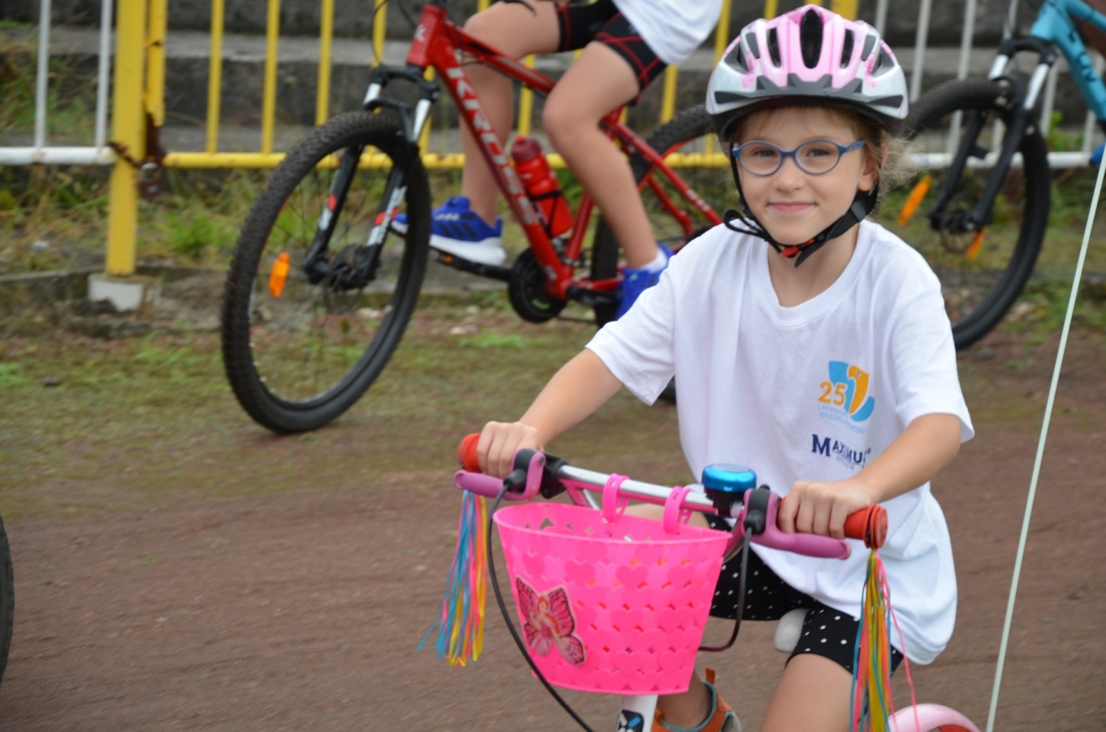 Zdjęcie w galerii na portalu naszwodzislaw.com: Setki uczestników Powiatowego Rajdu Rowerowego [FOTO] wiadomości z regionu