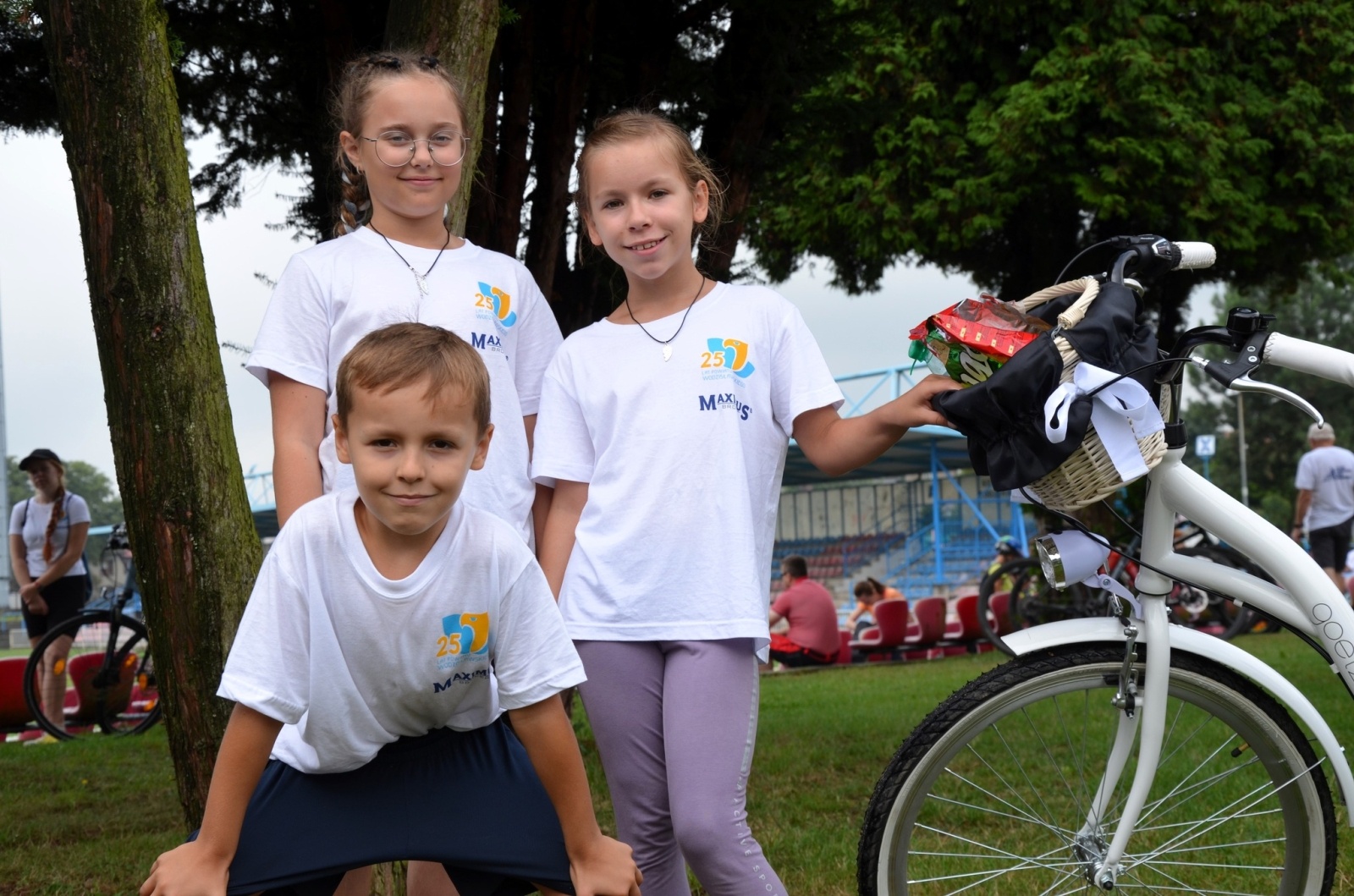 Zdjęcie w galerii na portalu naszwodzislaw.com: Setki uczestników Powiatowego Rajdu Rowerowego [FOTO] wiadomości z regionu
