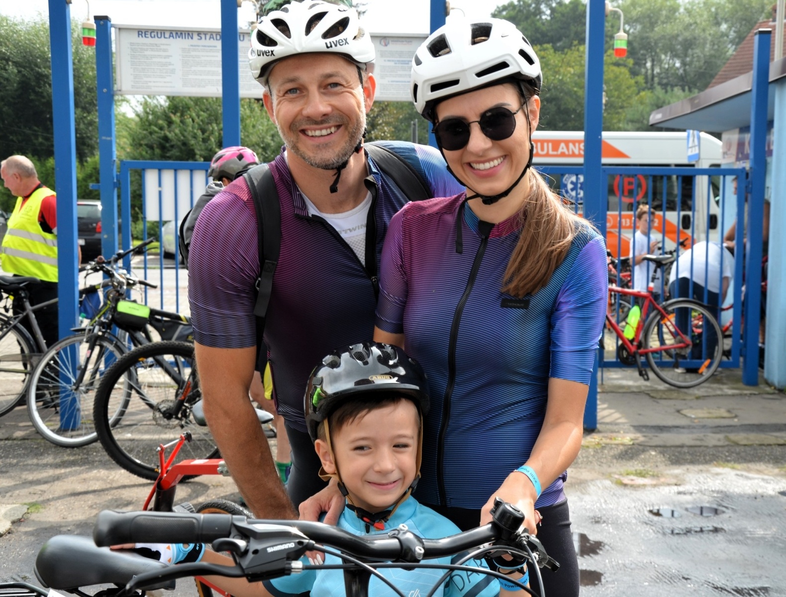 Zdjęcie w galerii na portalu naszwodzislaw.com: Setki uczestników Powiatowego Rajdu Rowerowego [FOTO] wiadomości z regionu