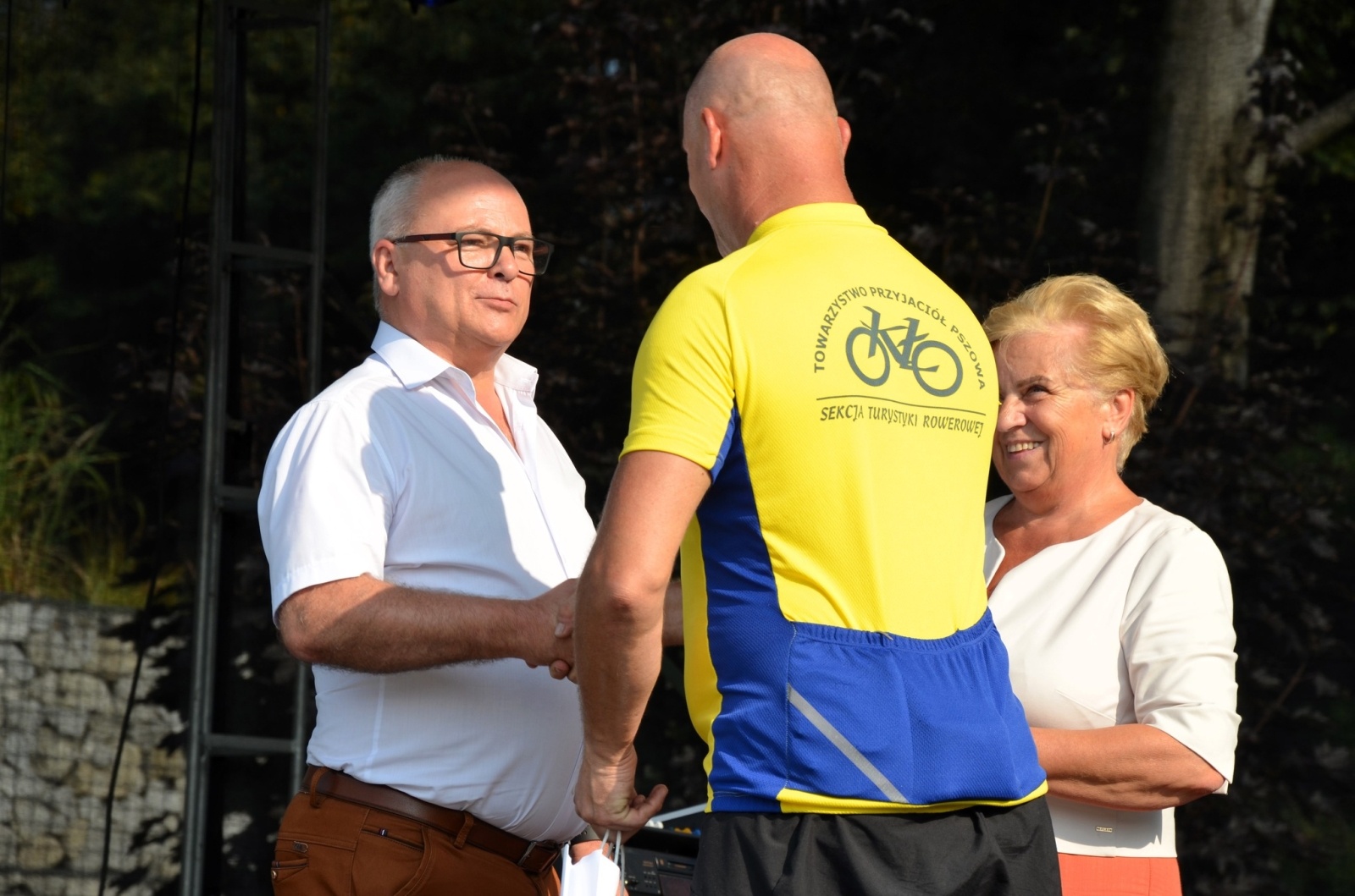 Zdjęcie w galerii na portalu naszwodzislaw.com: Setki uczestników Powiatowego Rajdu Rowerowego [FOTO] wiadomości z regionu