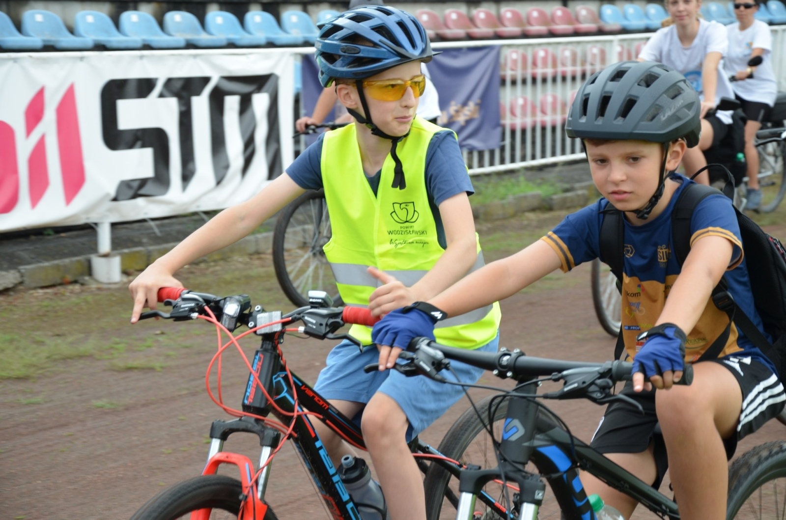 Zdjęcie w galerii na portalu naszwodzislaw.com: Setki uczestników Powiatowego Rajdu Rowerowego [FOTO] wiadomości z regionu