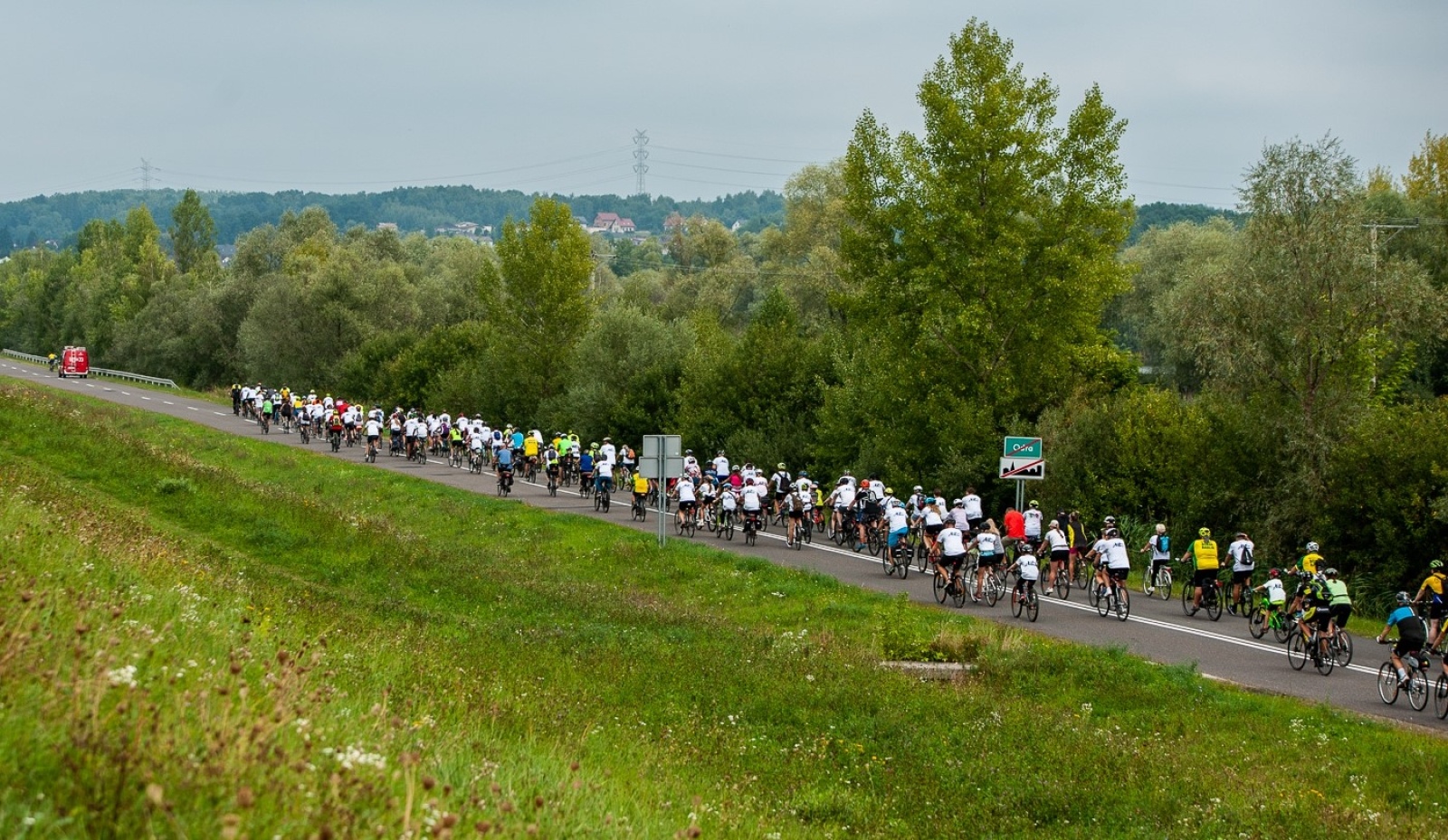 Zdjęcie w galerii na portalu naszwodzislaw.com: Setki uczestników Powiatowego Rajdu Rowerowego [FOTO] wiadomości z regionu
