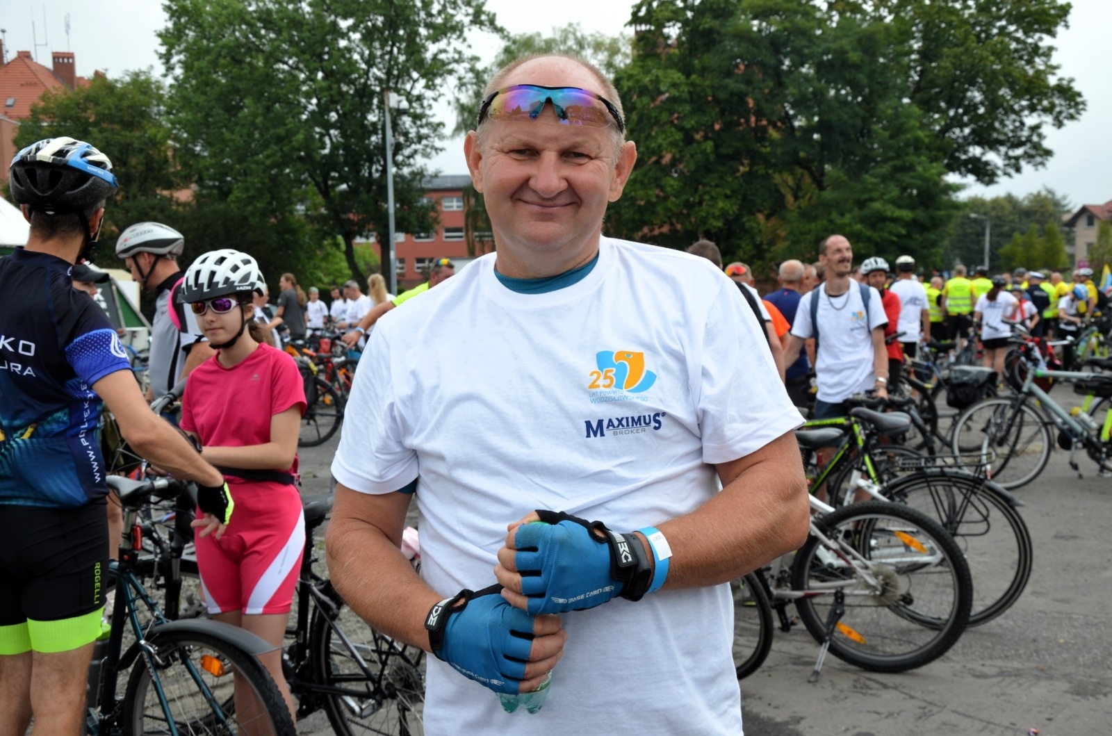 Zdjęcie w galerii na portalu naszwodzislaw.com: Setki uczestników Powiatowego Rajdu Rowerowego [FOTO] wiadomości z regionu