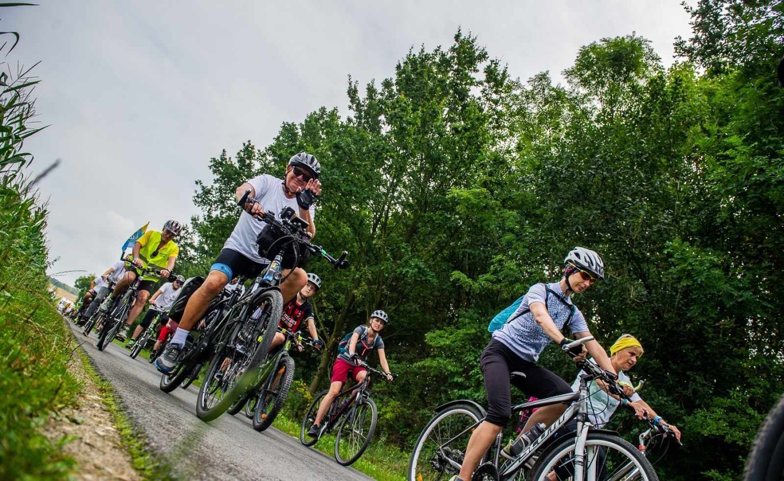 Zdjęcie w galerii na portalu naszwodzislaw.com: Setki uczestników Powiatowego Rajdu Rowerowego [FOTO] wiadomości z regionu