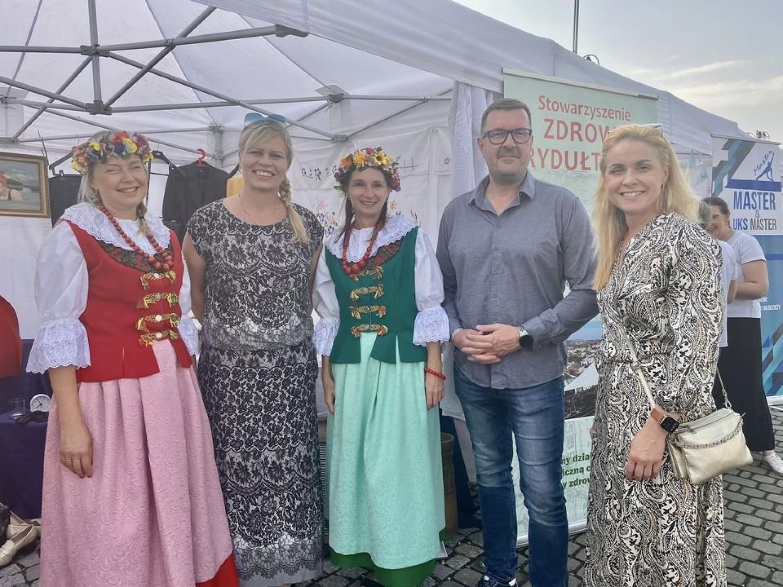 Zdjęcie w galerii na portalu naszwodzislaw.com: Przeżyjmy to jeszcze raz. Filmowe podsumowanie XXX Dni Rydułtów wiadomości z regionu