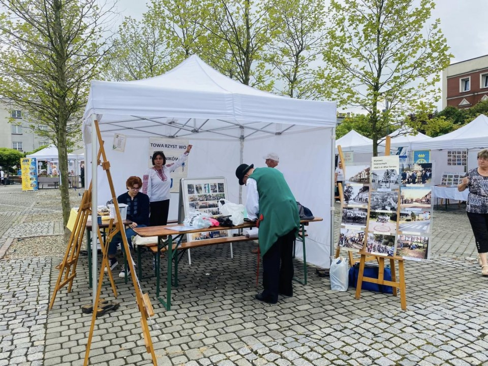 Zdjęcie w galerii na portalu naszwodzislaw.com: Przeżyjmy to jeszcze raz. Filmowe podsumowanie XXX Dni Rydułtów wiadomości z regionu