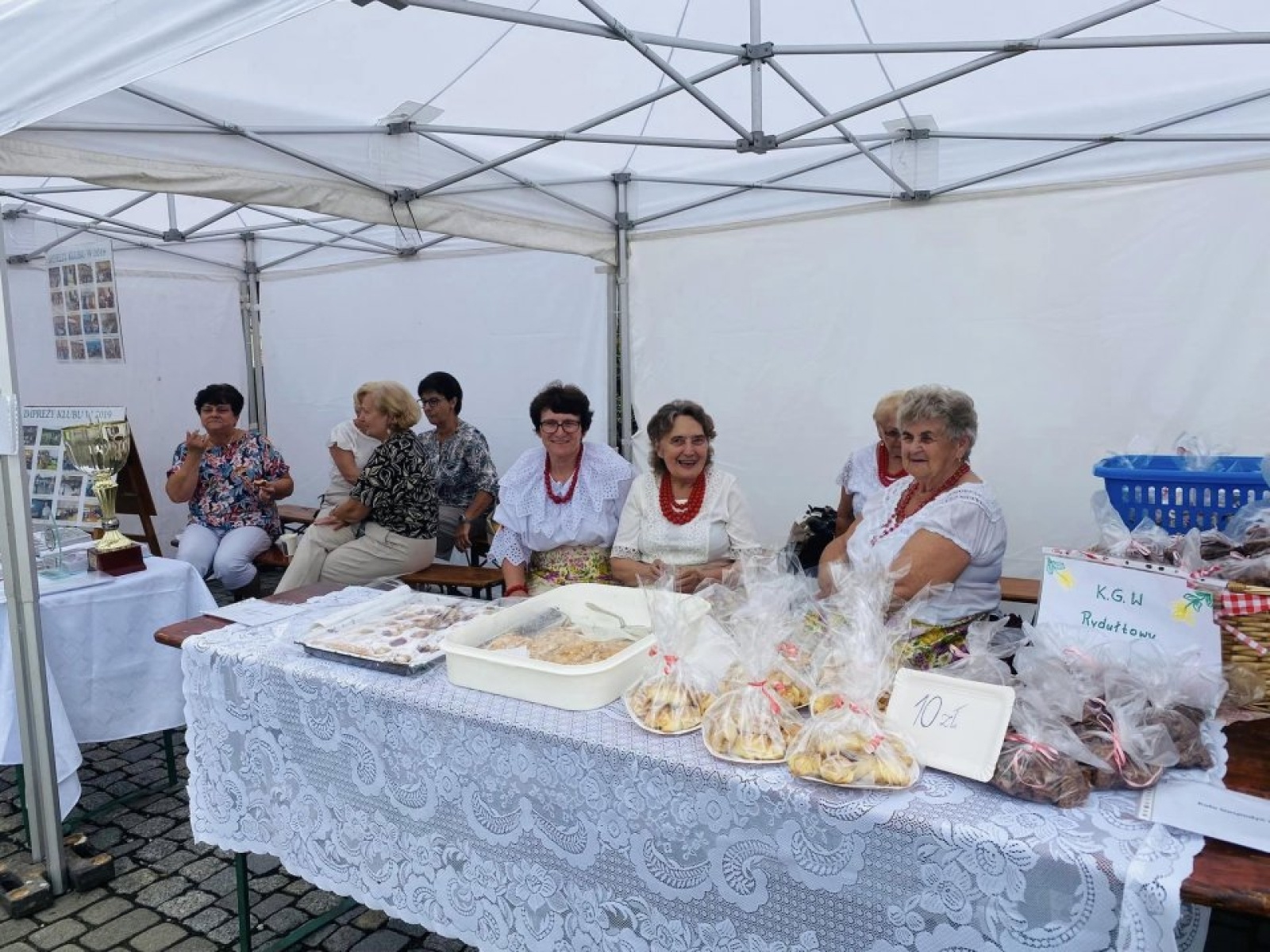 Zdjęcie w galerii na portalu naszwodzislaw.com: Przeżyjmy to jeszcze raz. Filmowe podsumowanie XXX Dni Rydułtów wiadomości z regionu