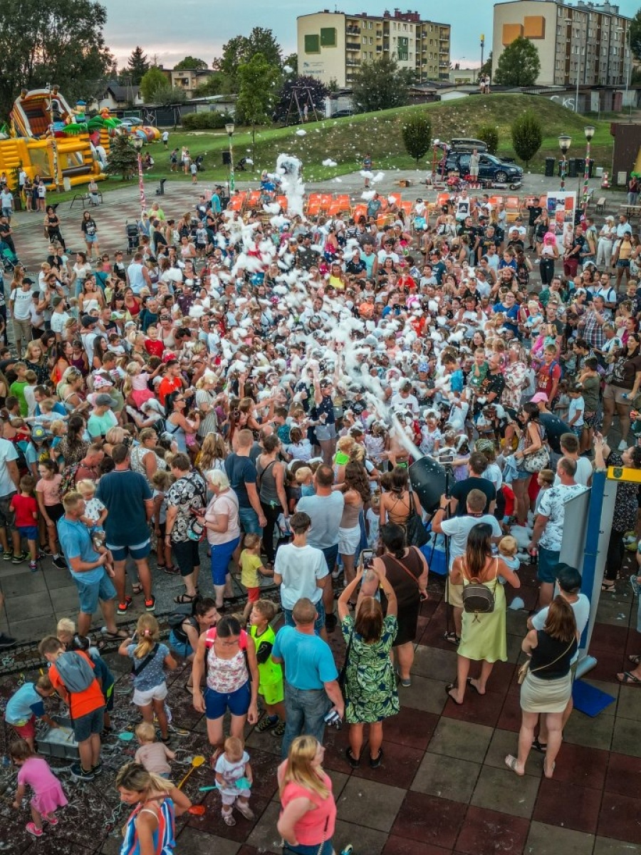 Zdjęcie w galerii na portalu naszwodzislaw.com: Przeżyjmy to jeszcze raz. Filmowe podsumowanie XXX Dni Rydułtów wiadomości z regionu