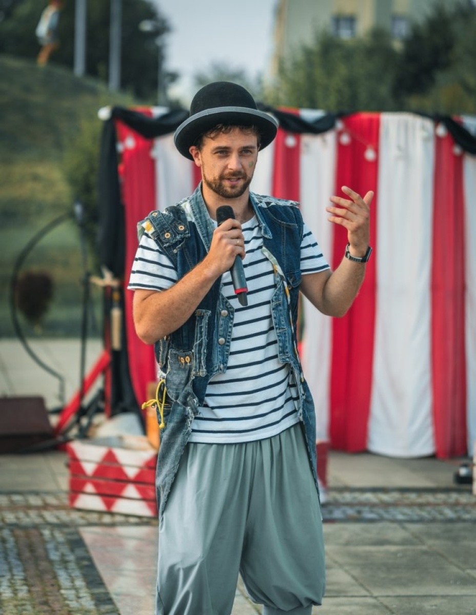 Zdjęcie w galerii na portalu naszwodzislaw.com: Przeżyjmy to jeszcze raz. Filmowe podsumowanie XXX Dni Rydułtów wiadomości z regionu