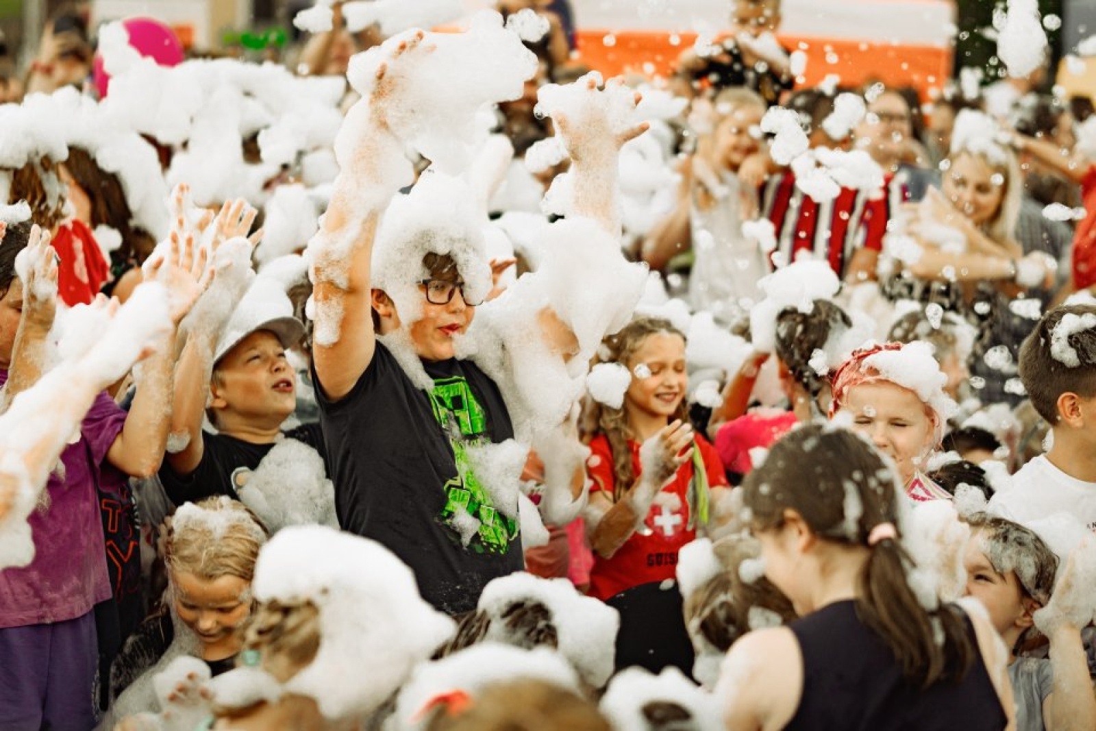 Zdjęcie w galerii na portalu naszwodzislaw.com: Przeżyjmy to jeszcze raz. Filmowe podsumowanie XXX Dni Rydułtów wiadomości z regionu