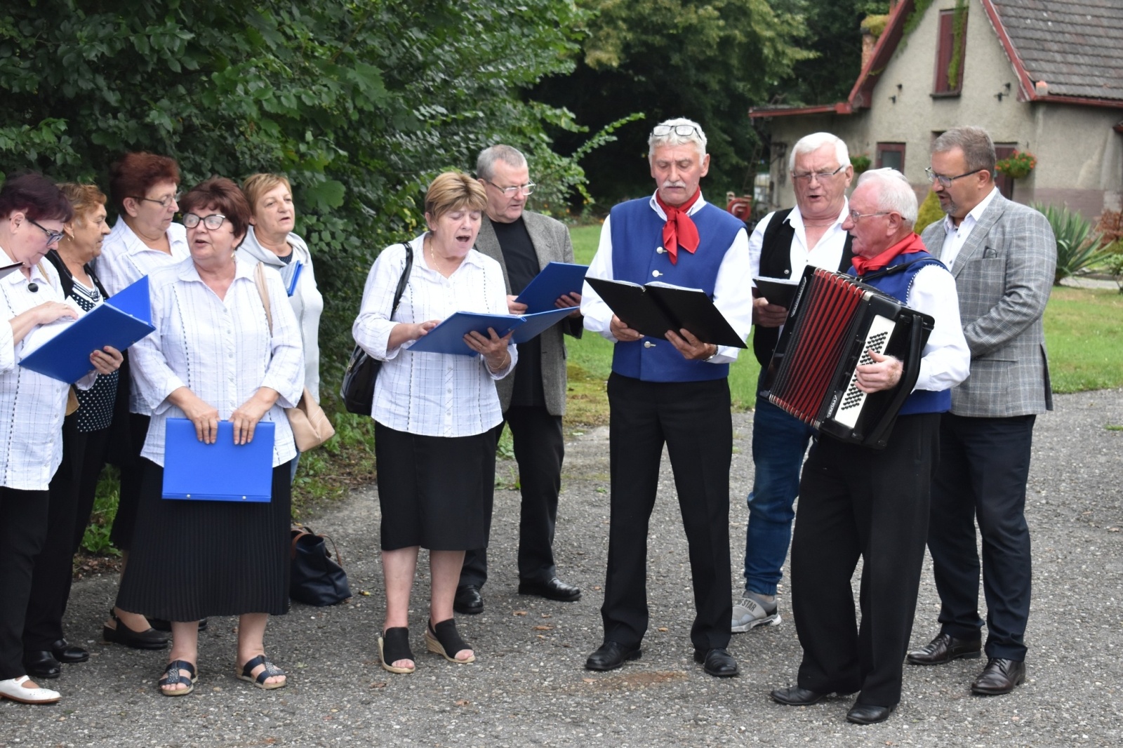 Zdjęcie w galerii na portalu naszwodzislaw.com: Uczcili pamięć powstańców z Godowa wiadomości z regionu